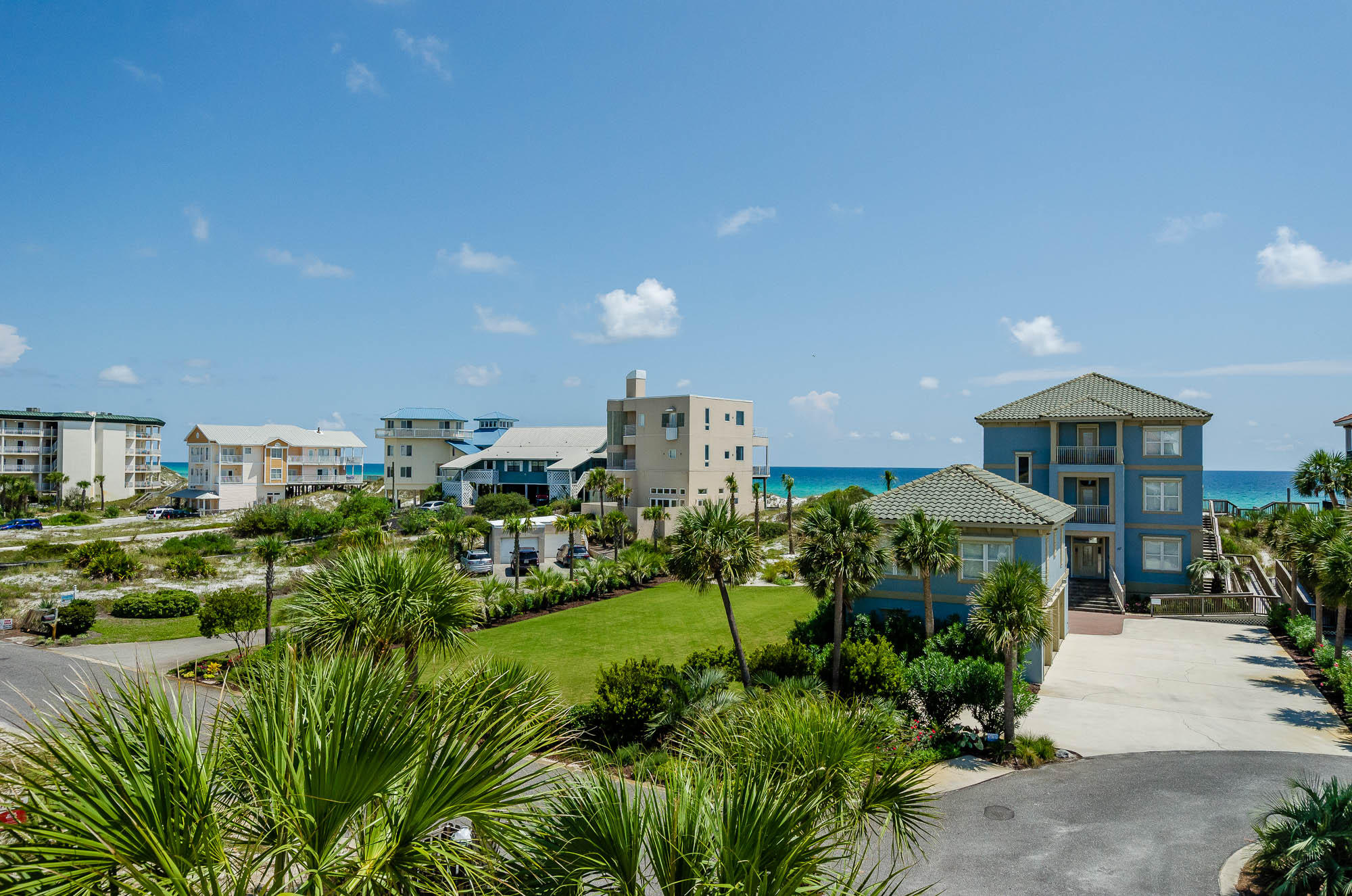 WALK OVER DUNES - Residential