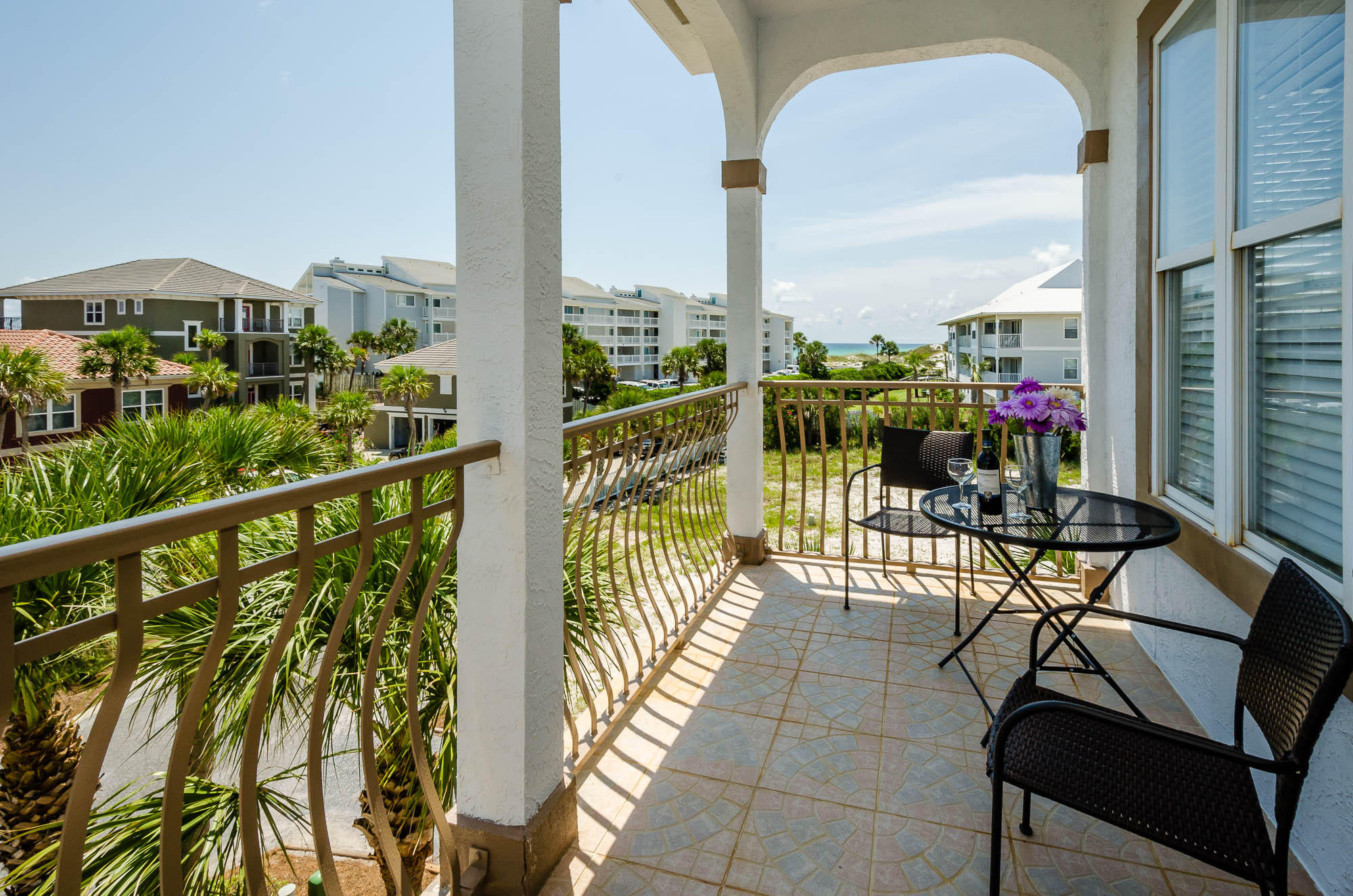 WALK OVER DUNES - Residential