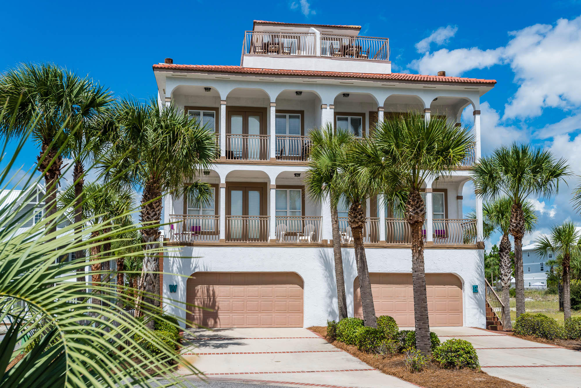 WALK OVER DUNES - Residential