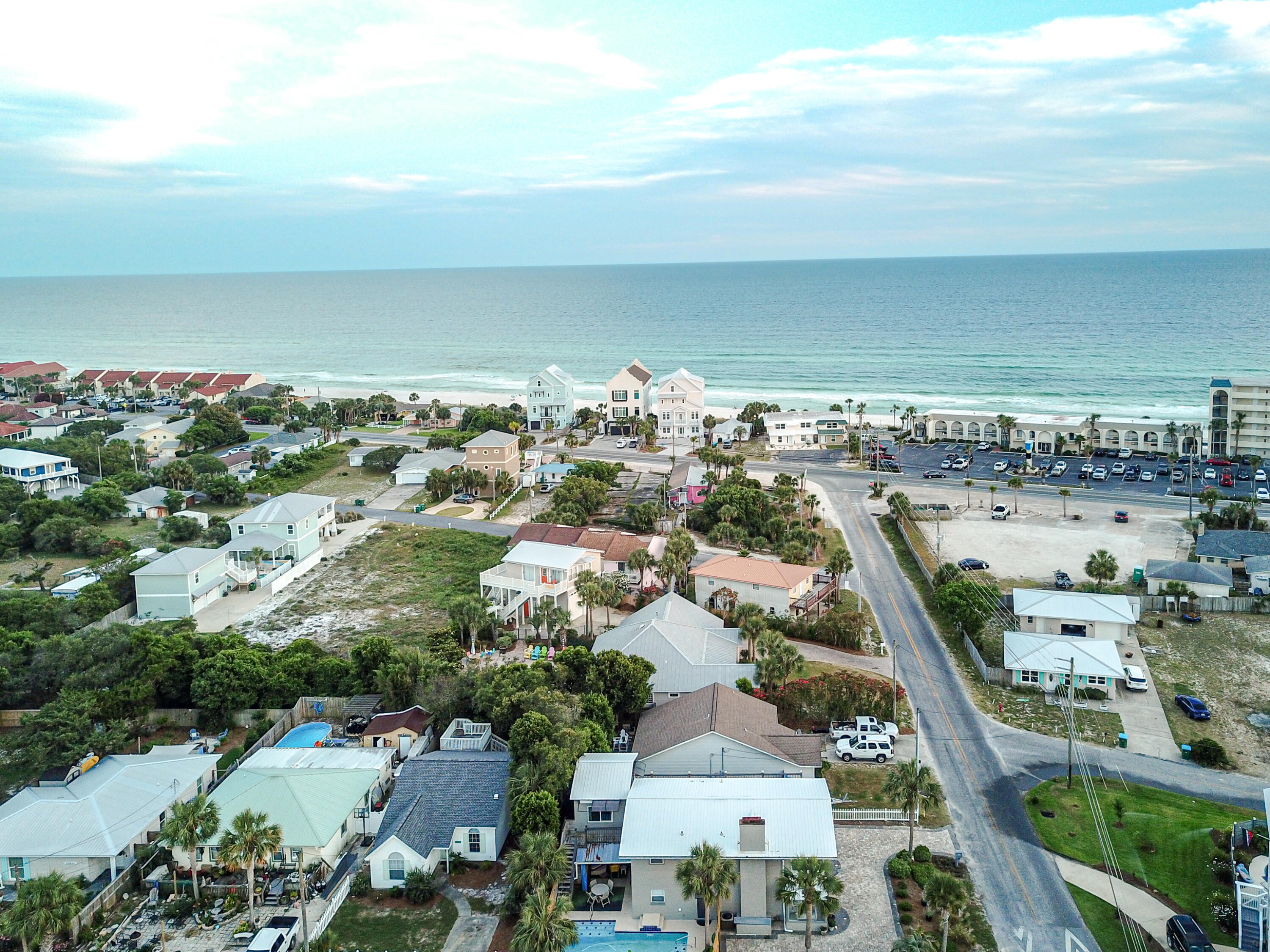 RIVIERA BEACH - Residential