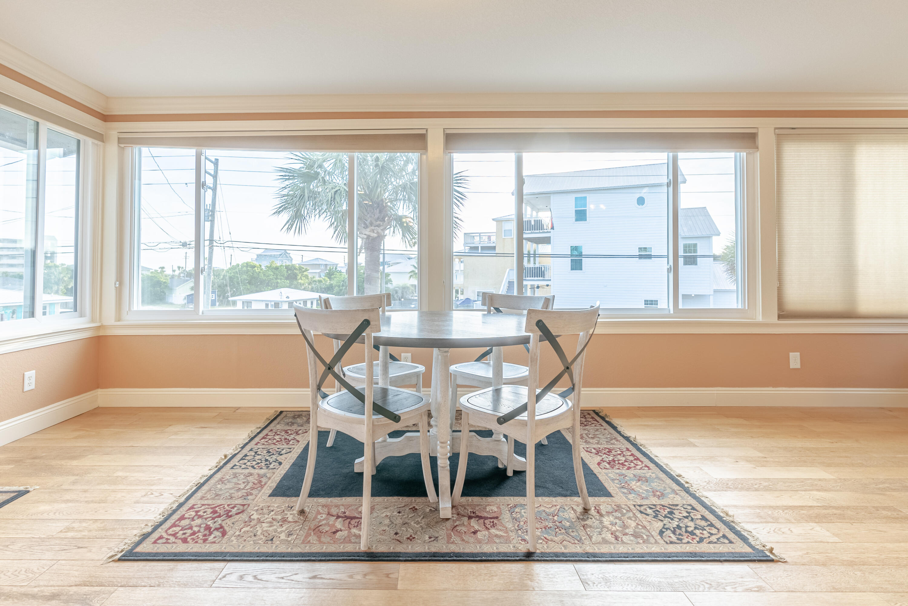 RIVIERA BEACH - Residential