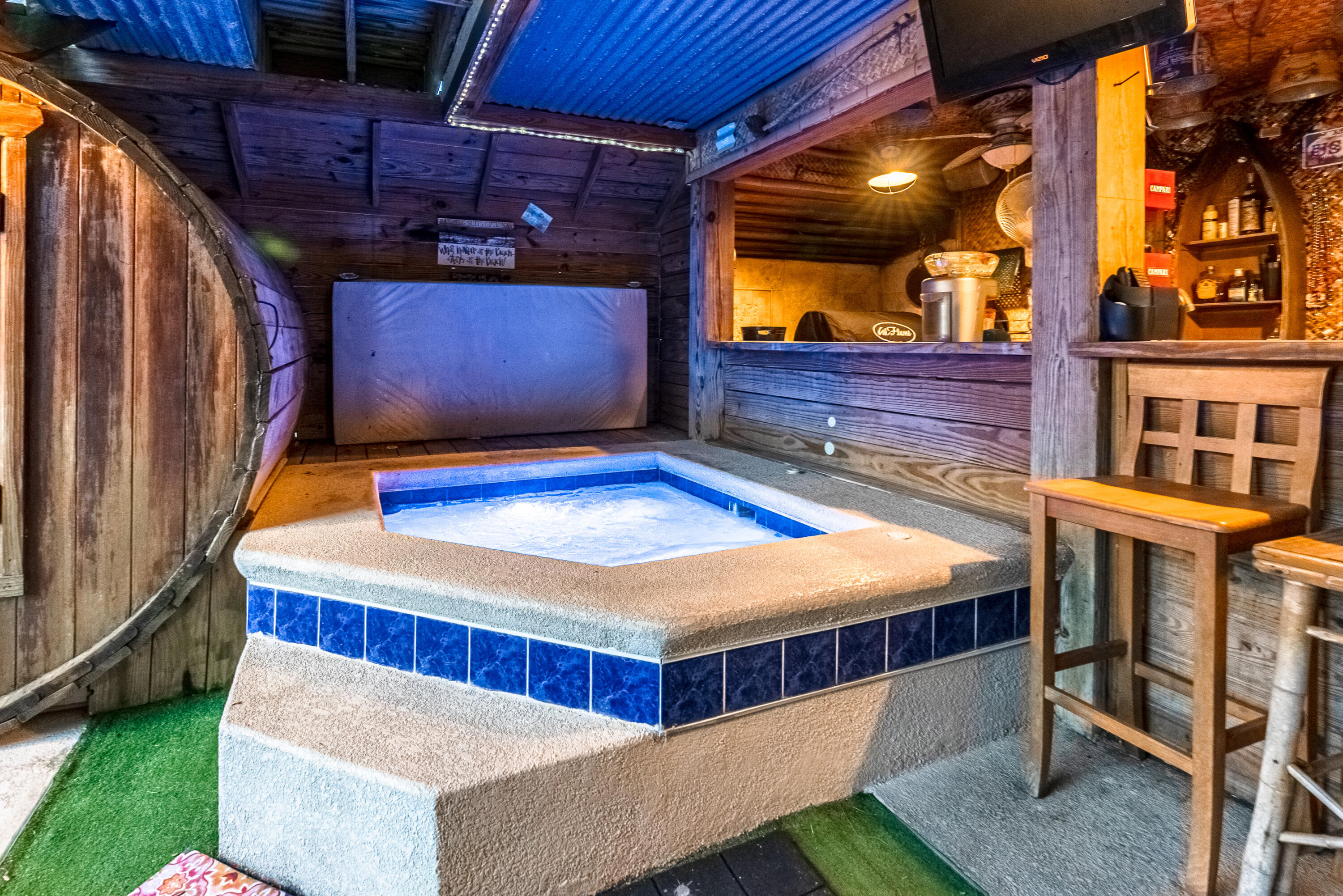 RIVIERA BEACH - Residential