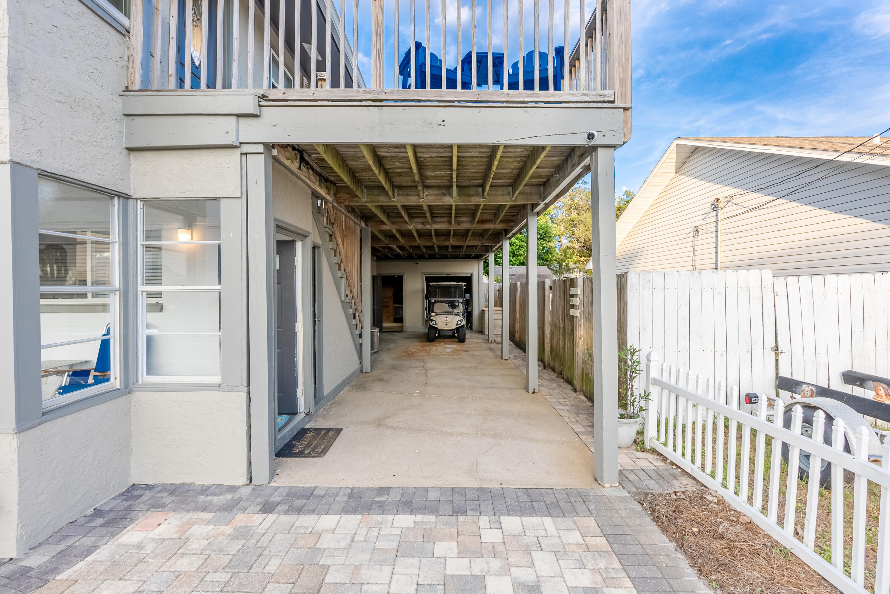 RIVIERA BEACH - Residential