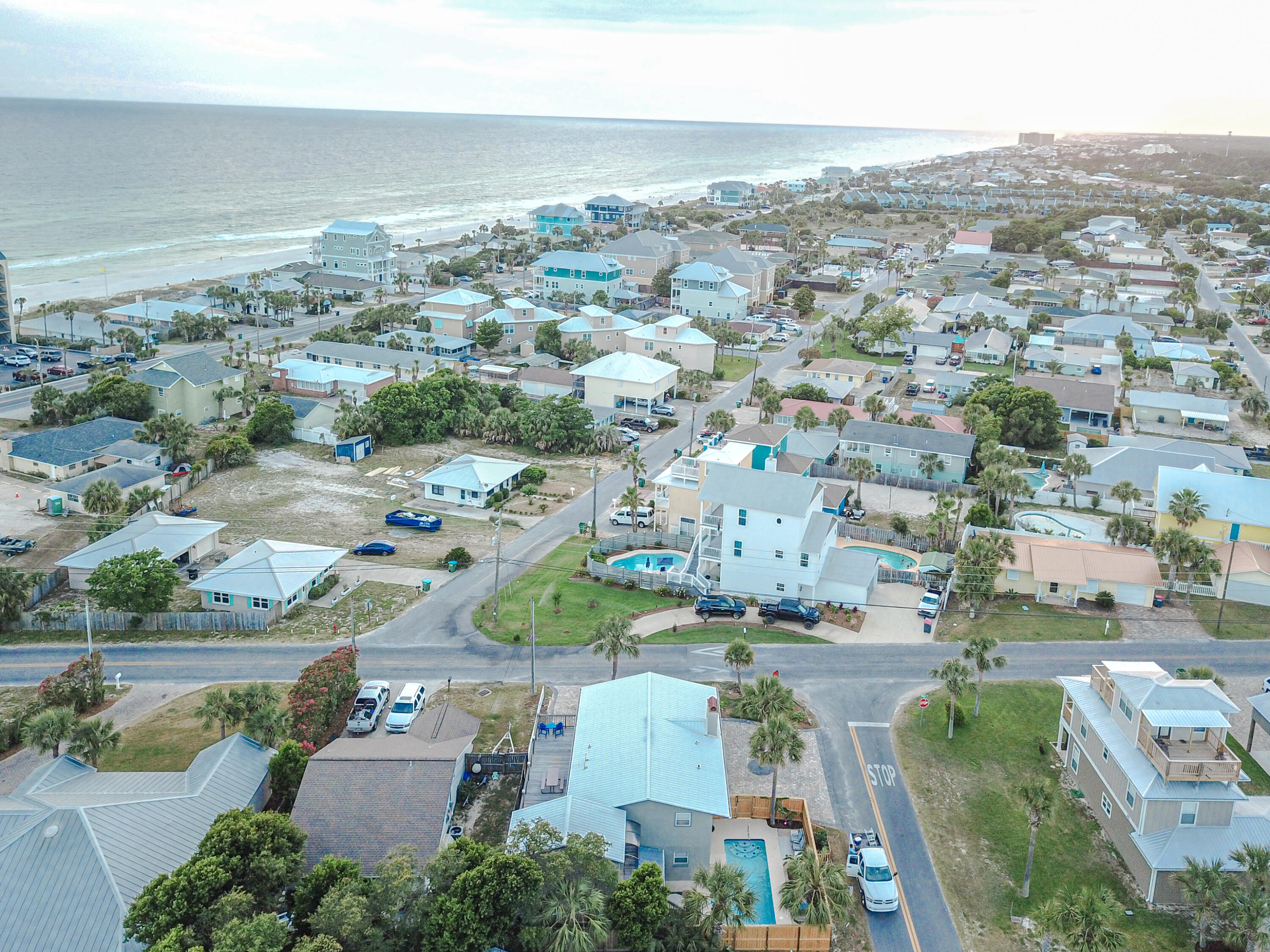 RIVIERA BEACH - Residential