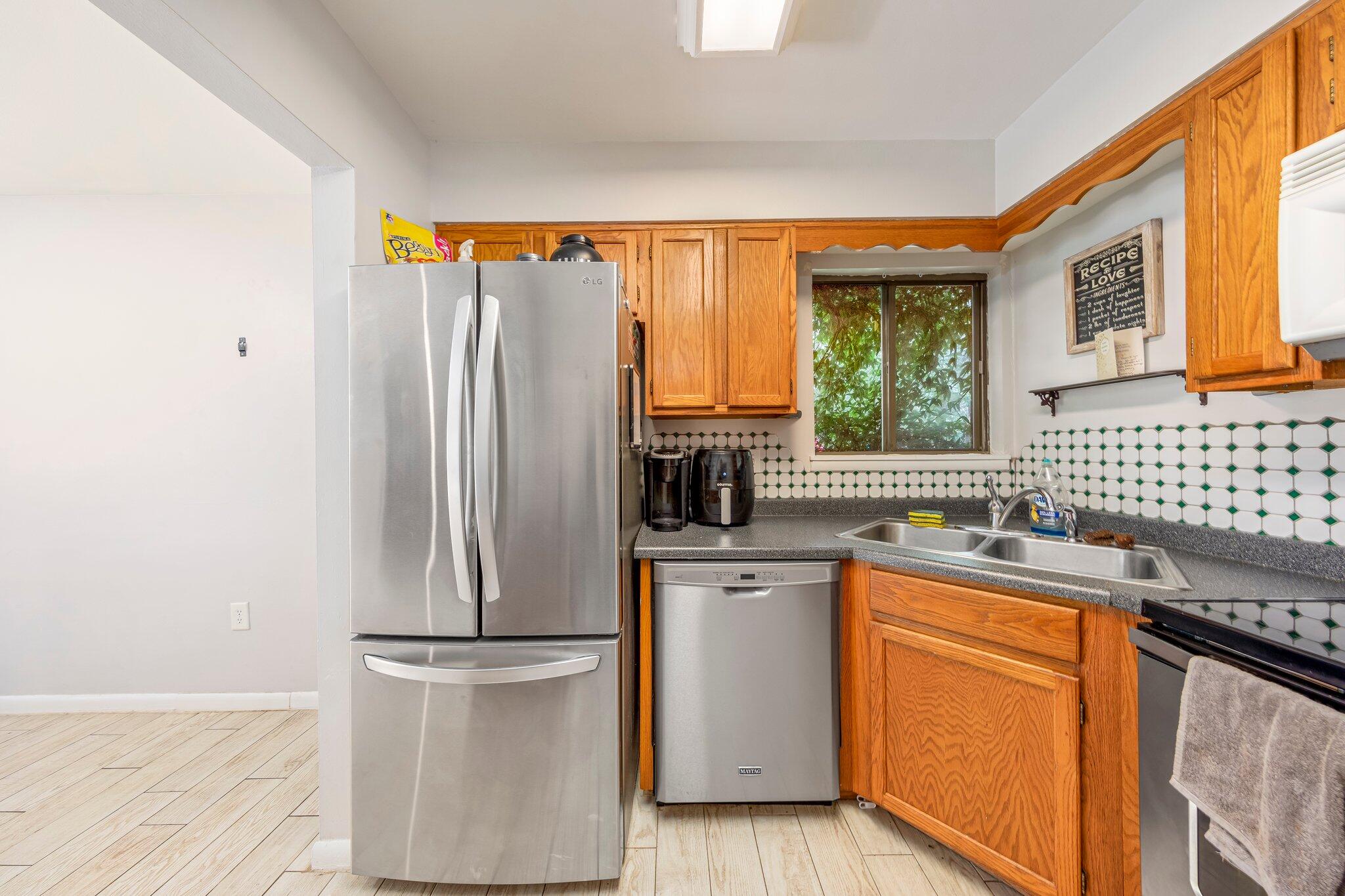 ROCKY BAYOU T/H - Residential