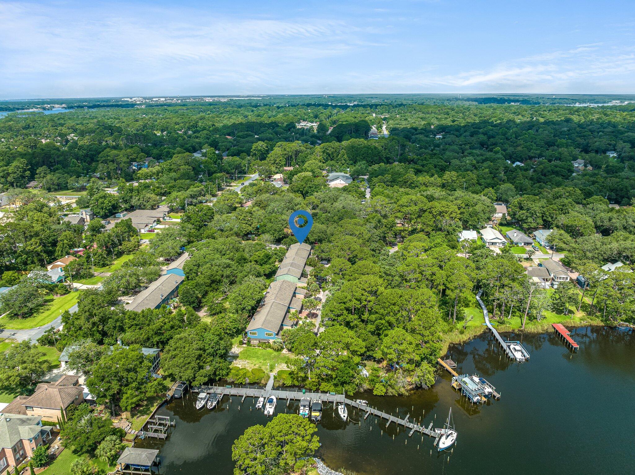 ROCKY BAYOU T/H - Residential