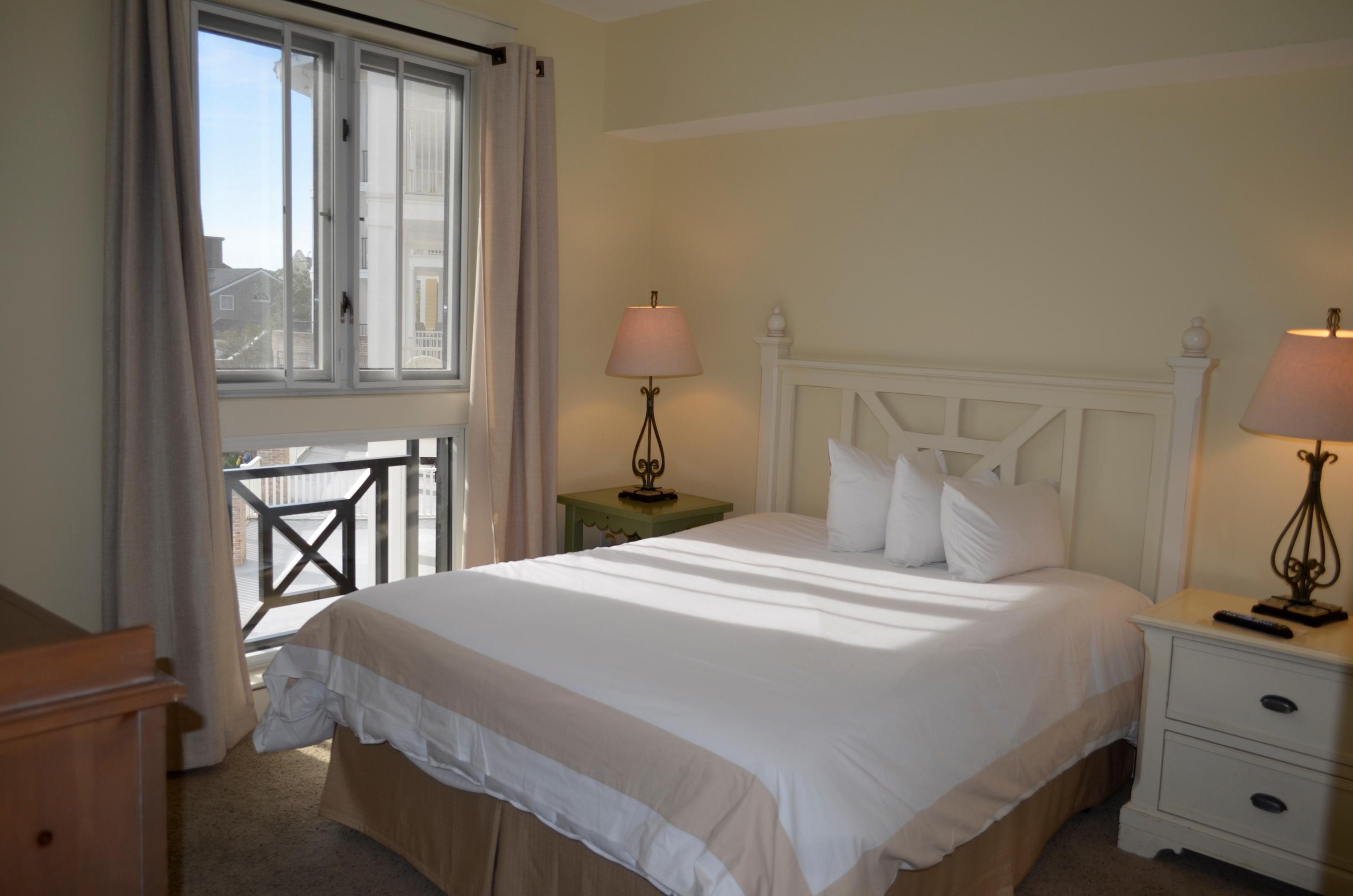 OBSERVATION POINT - Residential