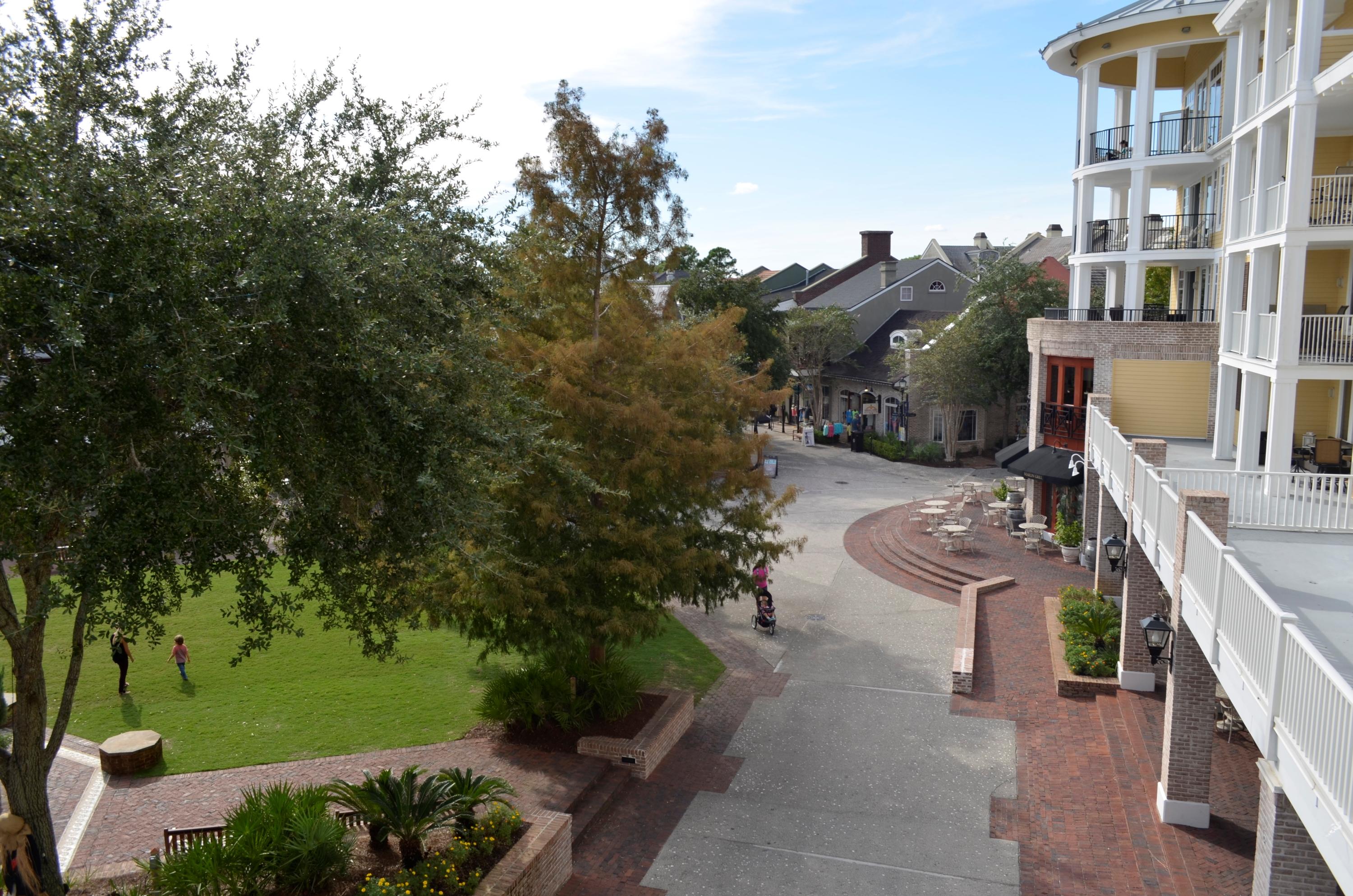 OBSERVATION POINT - Residential