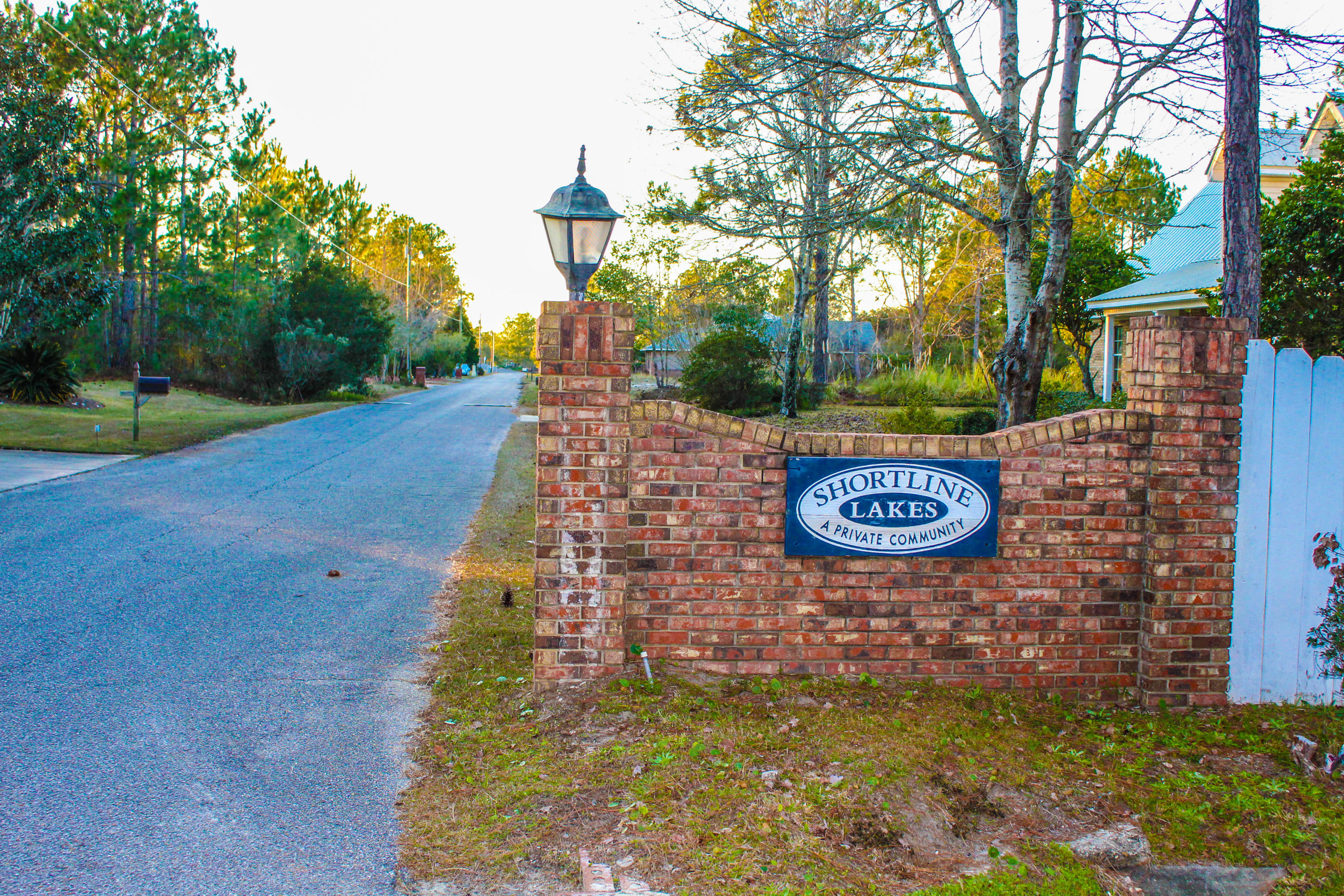 SHORTLINE LAKE ESTATES - Residential