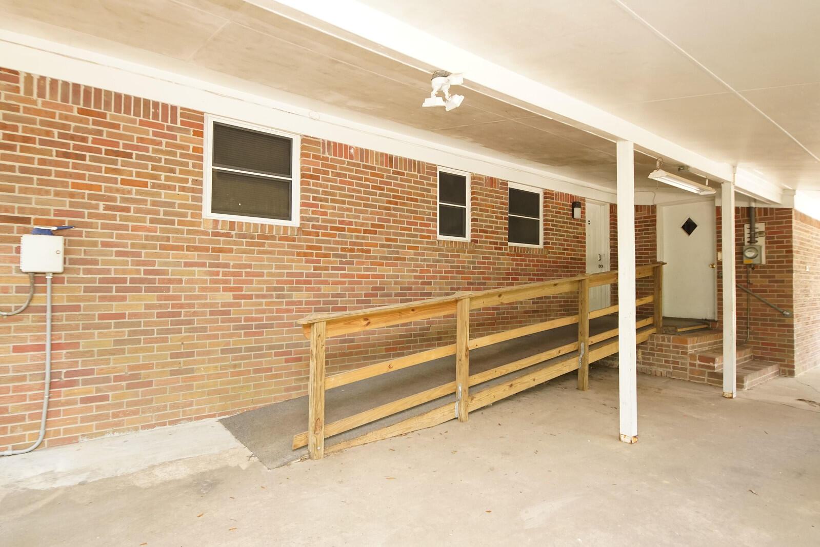 BRACKIN-PATCH EST - Residential