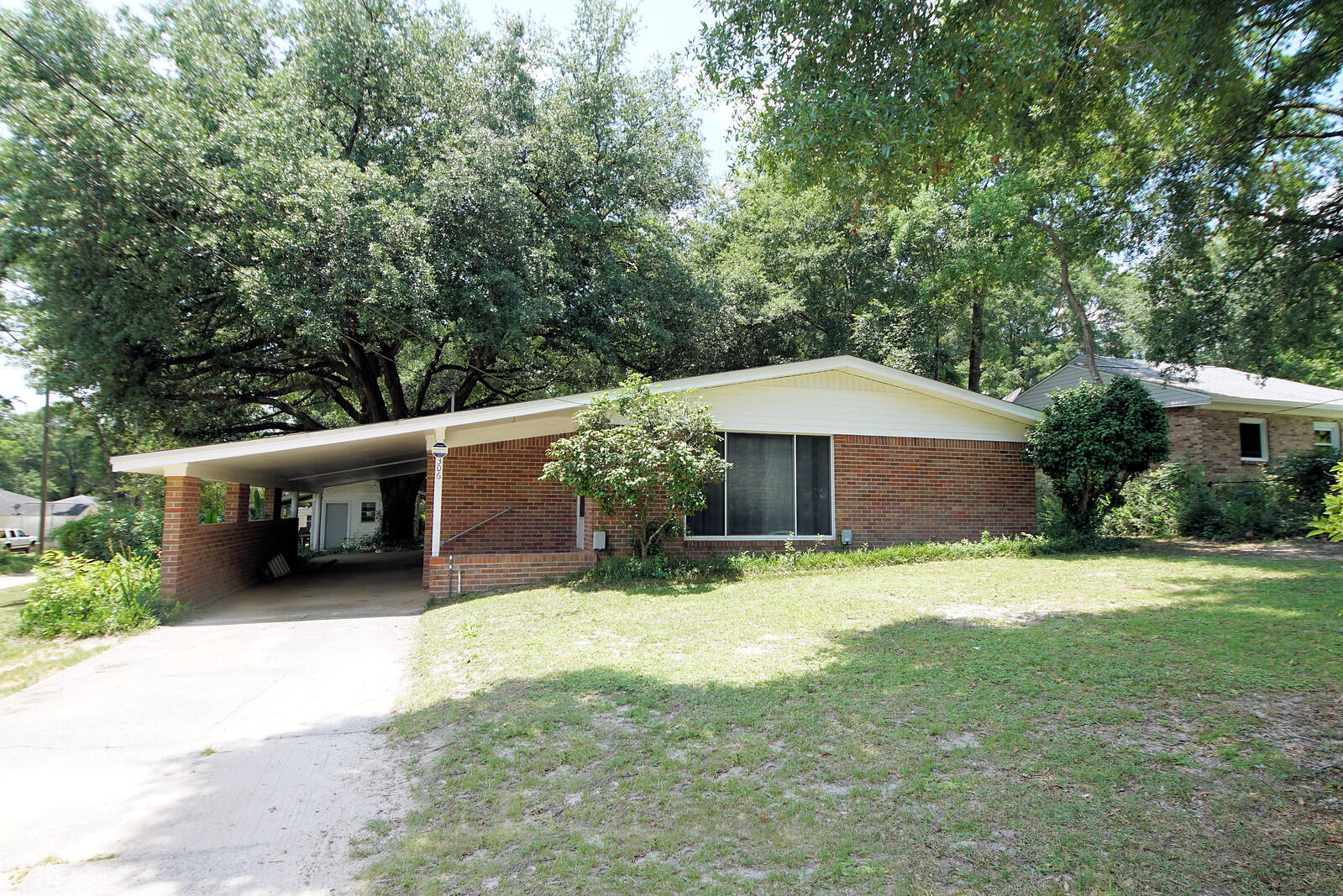 BRACKIN-PATCH EST - Residential