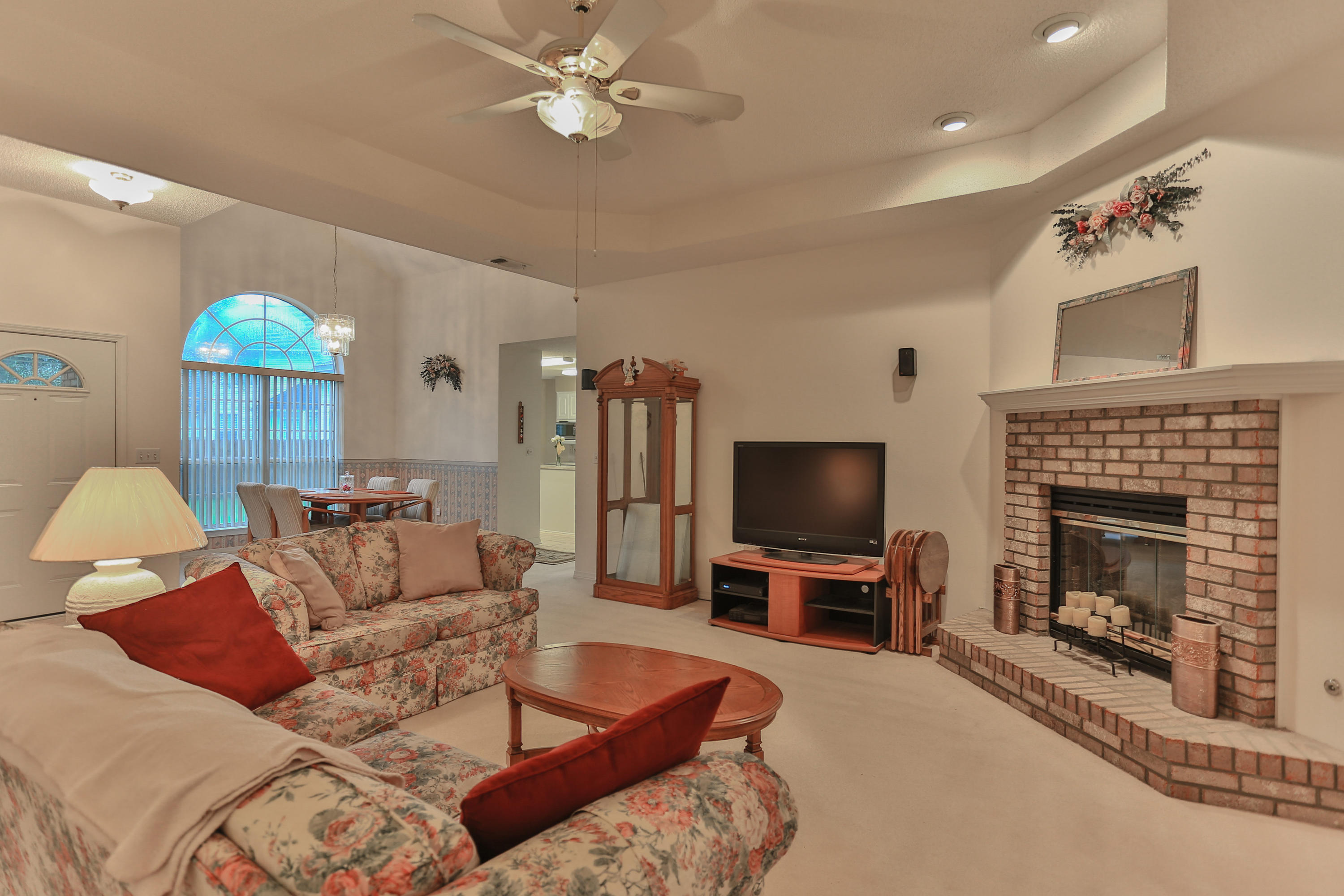 PARKWOOD ESTATES PH 2 BLUEWATER BAY - Residential