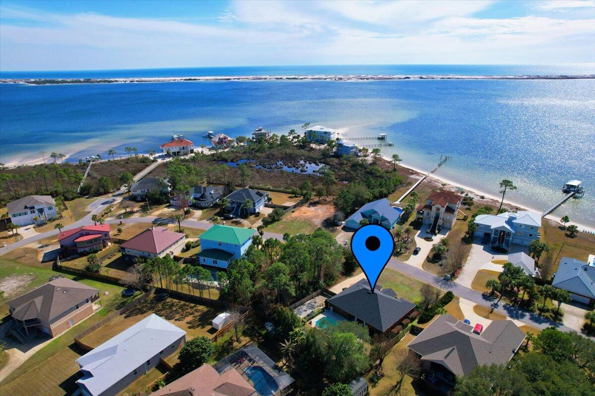 BISCAYNE POINTE - Residential