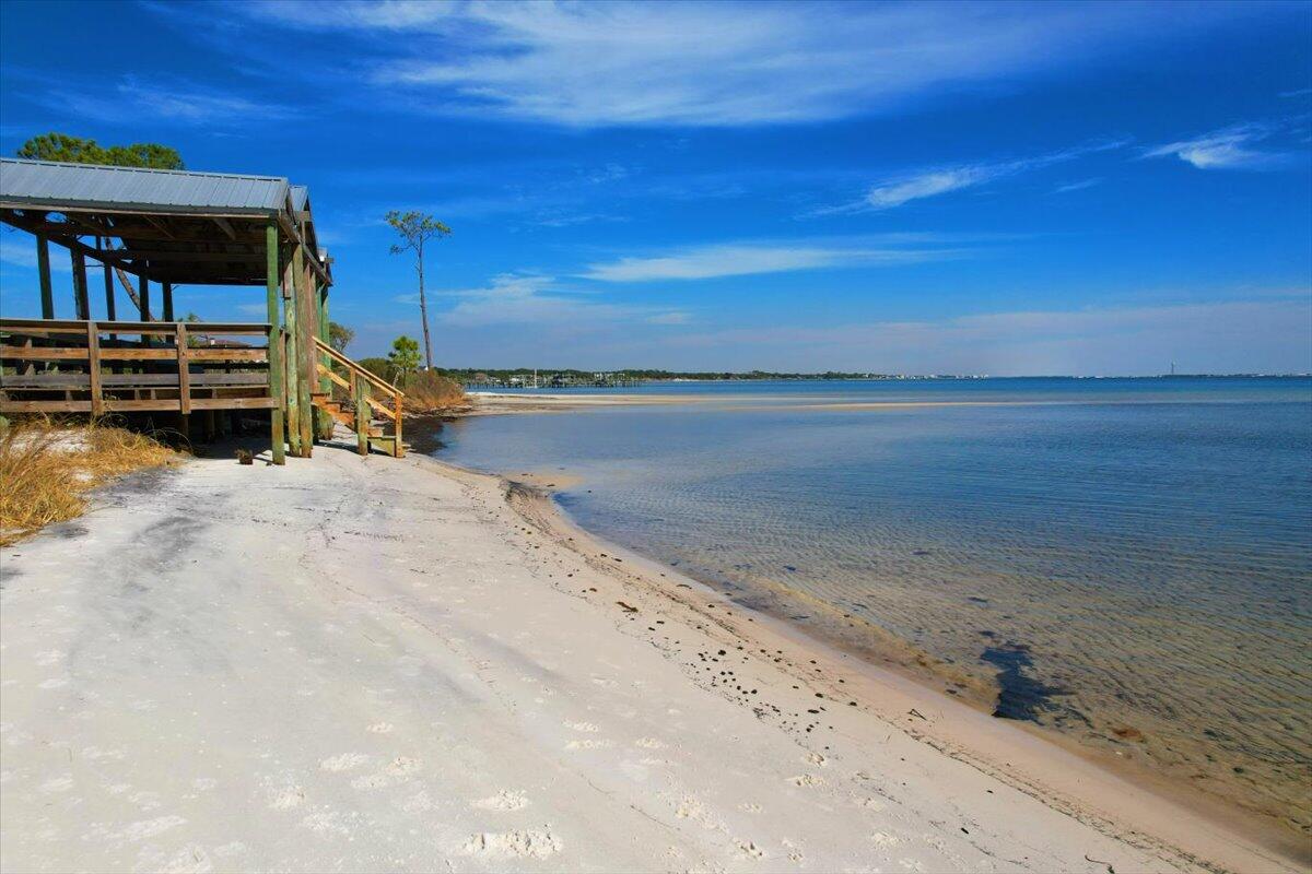 BISCAYNE POINTE - Residential