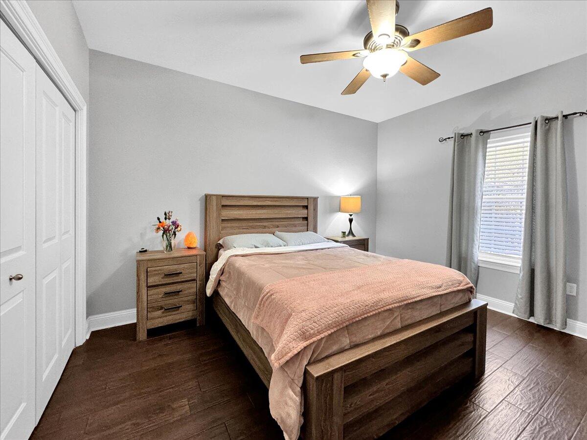 BISCAYNE POINTE - Residential