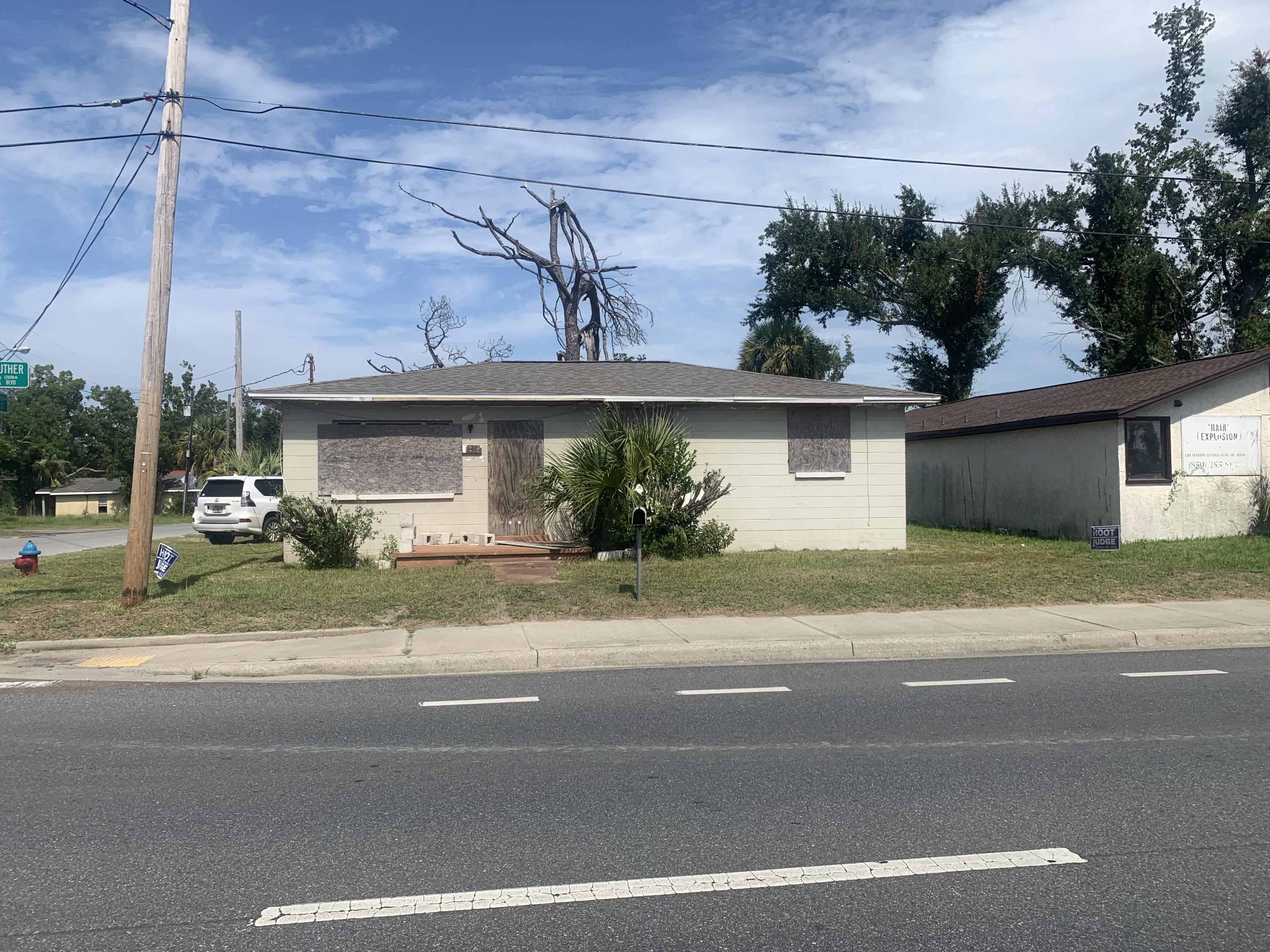 NO RECORDED SUBDIVISION - Residential