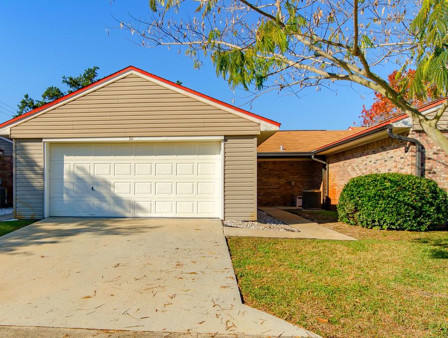 Perfectly Priced Town Home with Pool in outstanding central Fort Walton Beach!! Spacious 2 Car garage with work space! Newer HVAC & ROOF, several new updates with Natural Acacia laminate wood flooring through out, new paint, fixtures, counter tops & BRAND NEW STAINLESS STEEL APPLIANCES! Kitchen includes spacious pantry and breakfast bar a great place for bar stools! Plenty of closet space in both bathrooms & you will love the private patios with private patio doors from both bedrooms! Come see today!