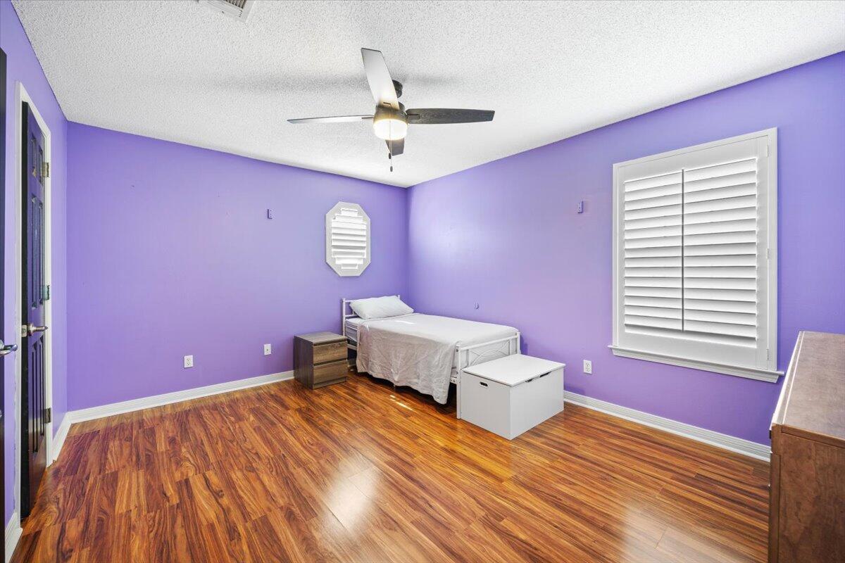 23-2S-27-4903-00000-0380 - Residential Lease