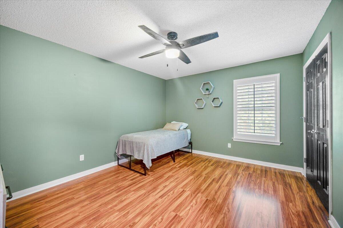 23-2S-27-4903-00000-0380 - Residential Lease