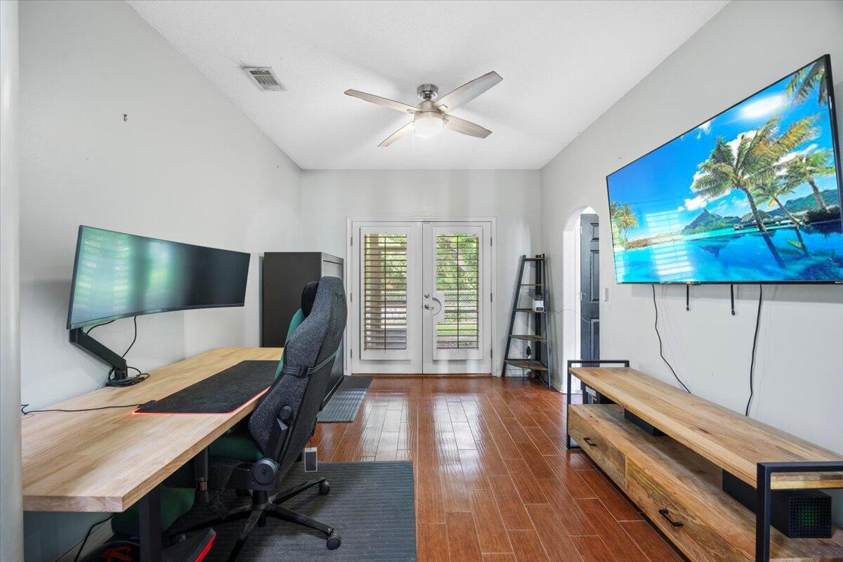 23-2S-27-4903-00000-0380 - Residential Lease
