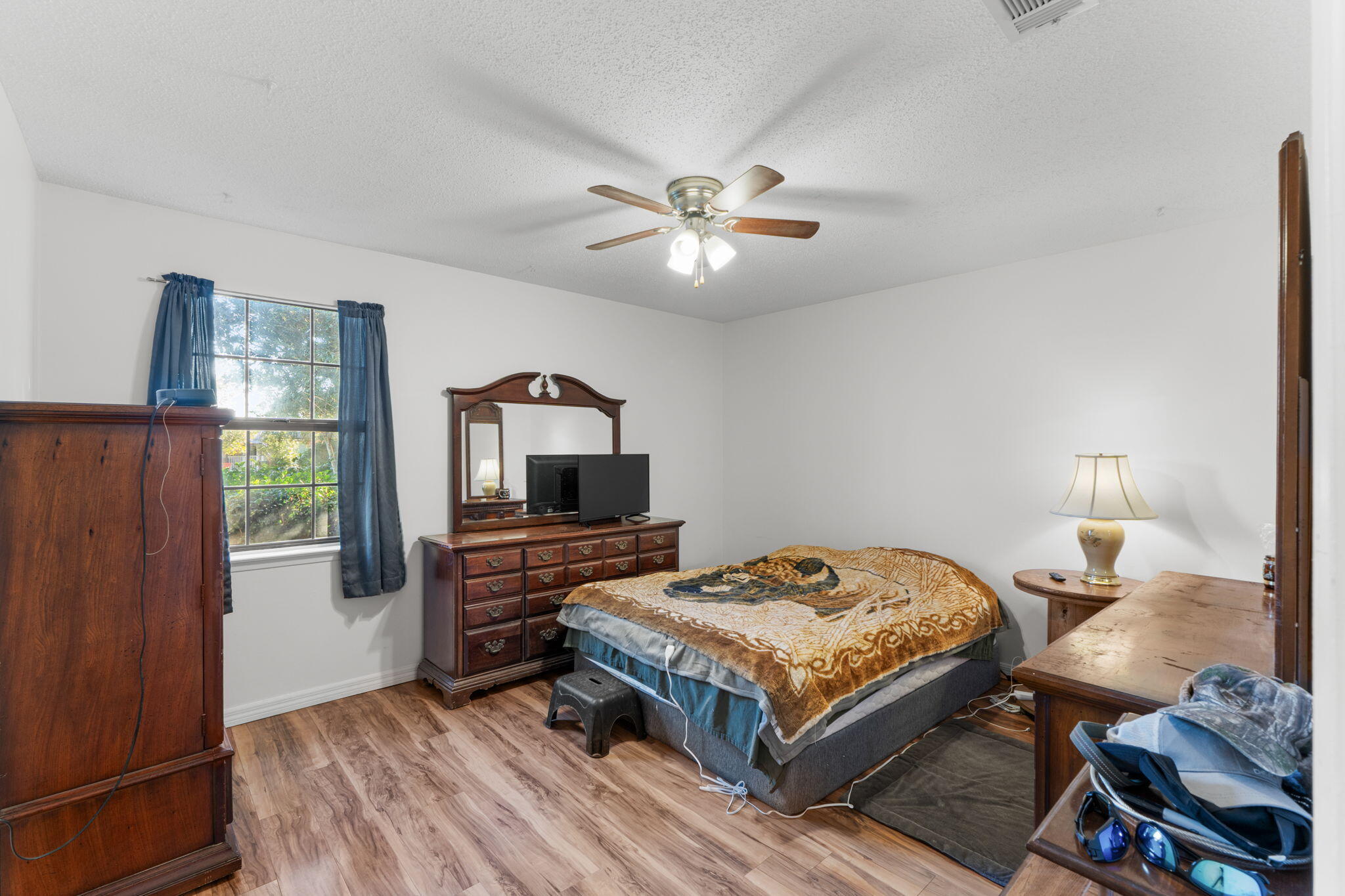 LAKEWOOD 1ST ADDN - Residential