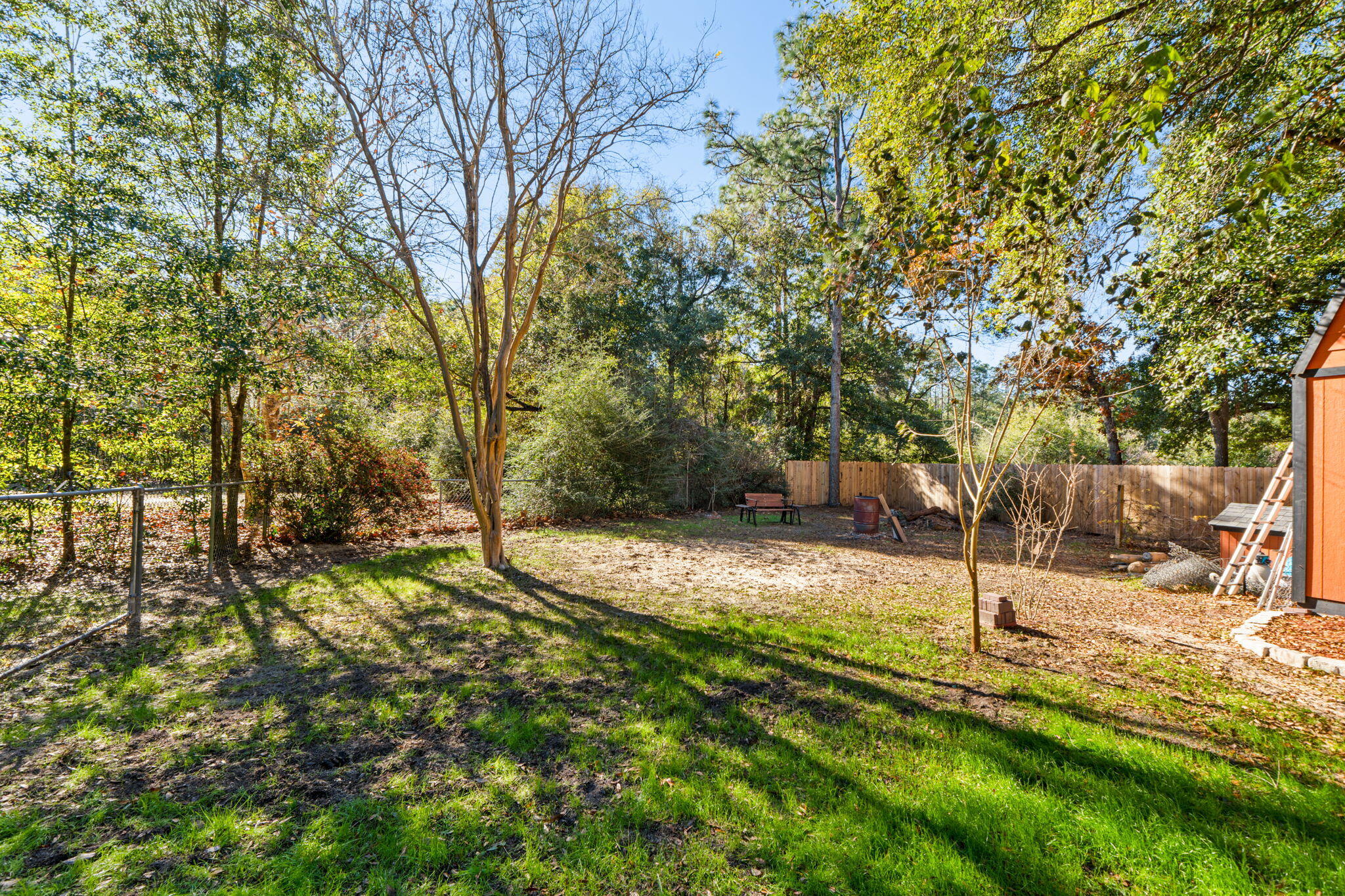 LAKEWOOD 1ST ADDN - Residential