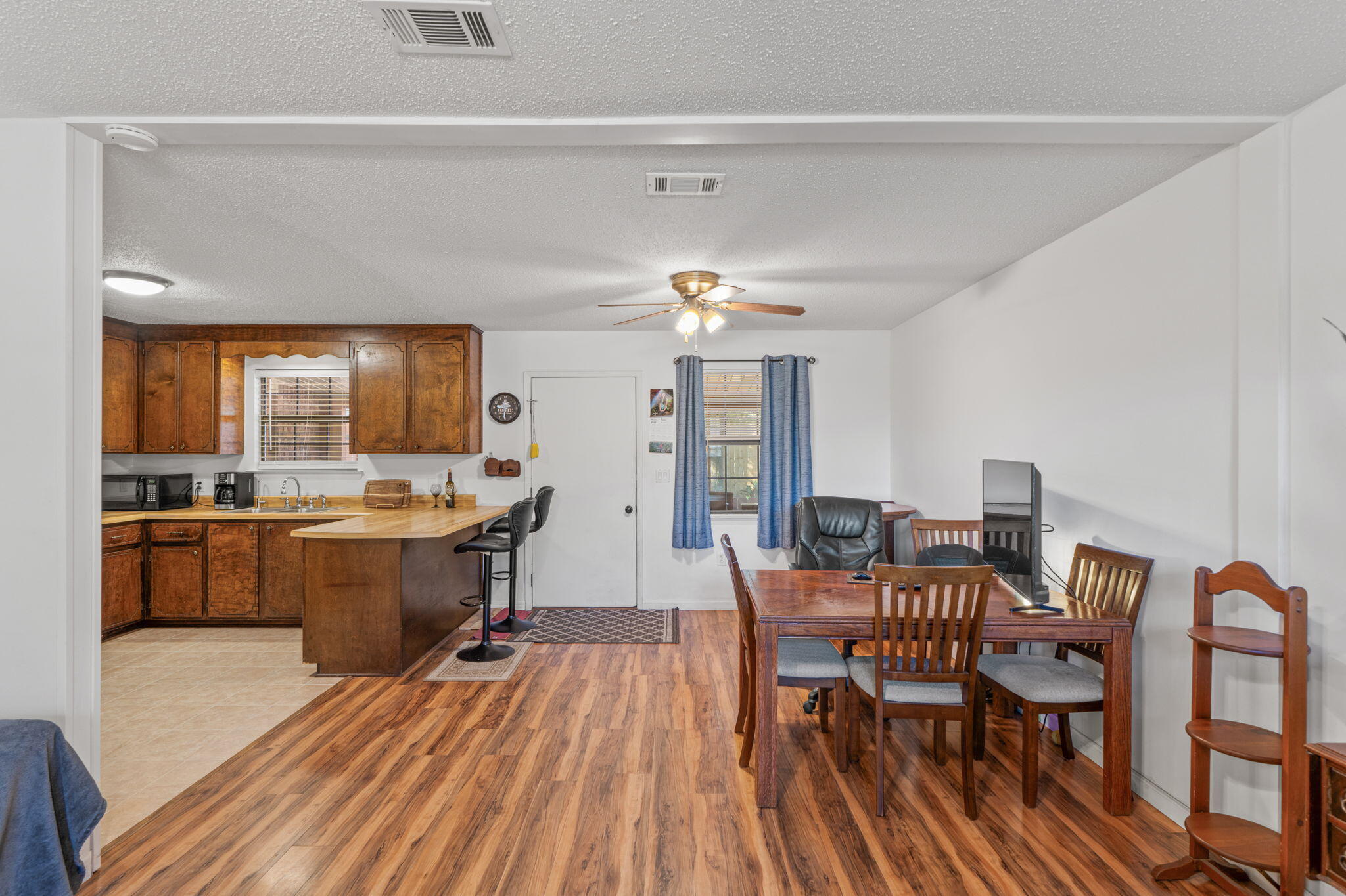 LAKEWOOD 1ST ADDN - Residential