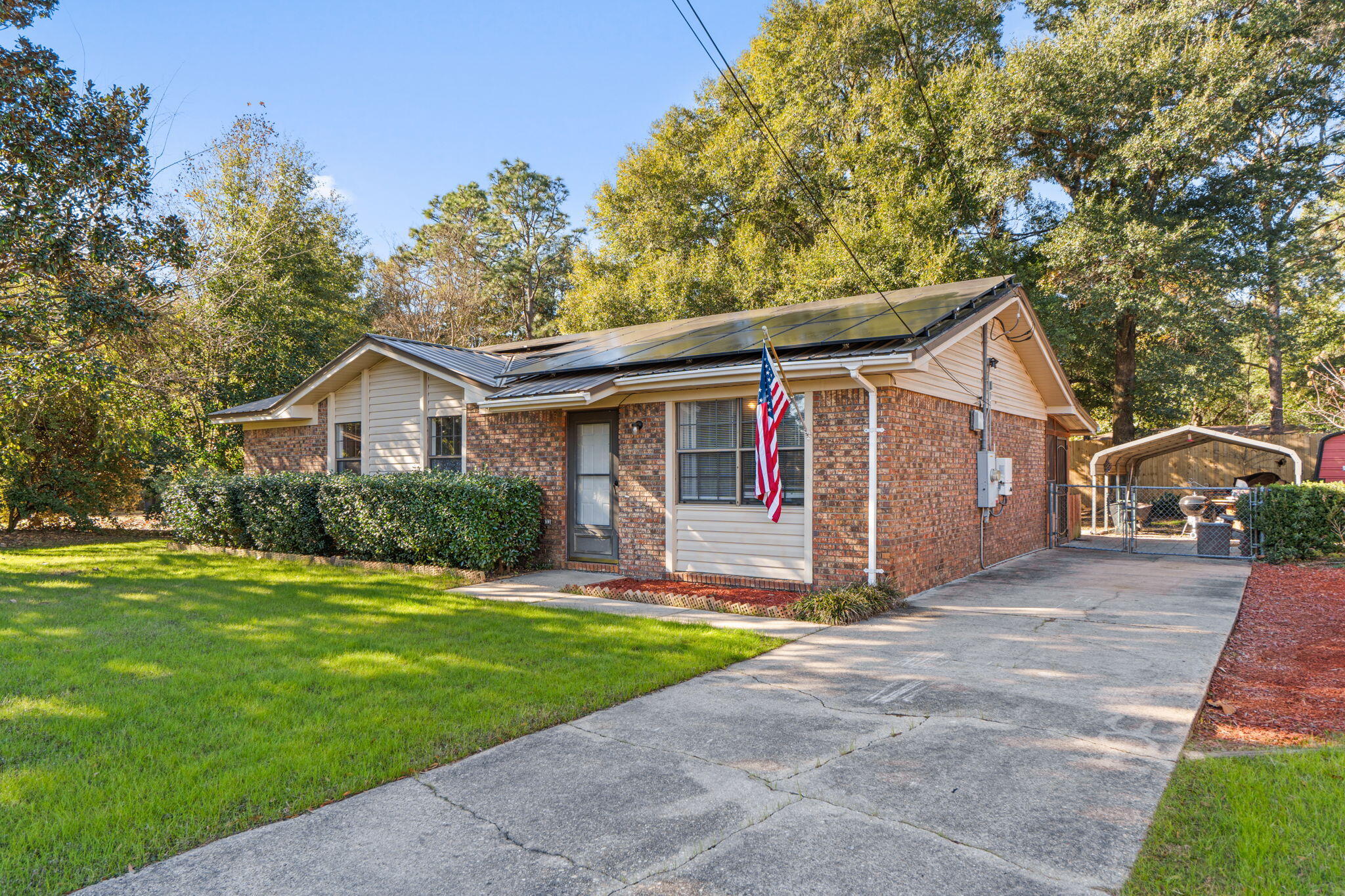 LAKEWOOD 1ST ADDN - Residential