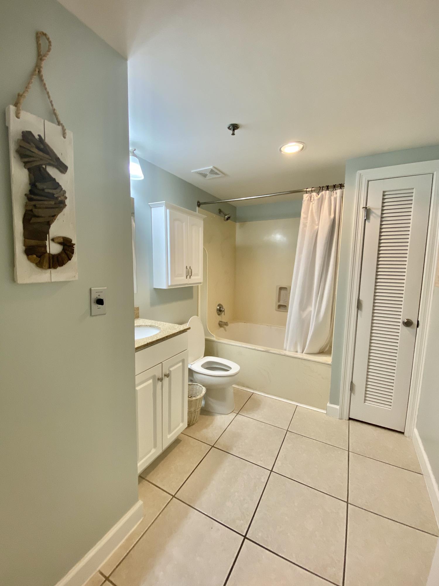 STERLING SHORES - Residential