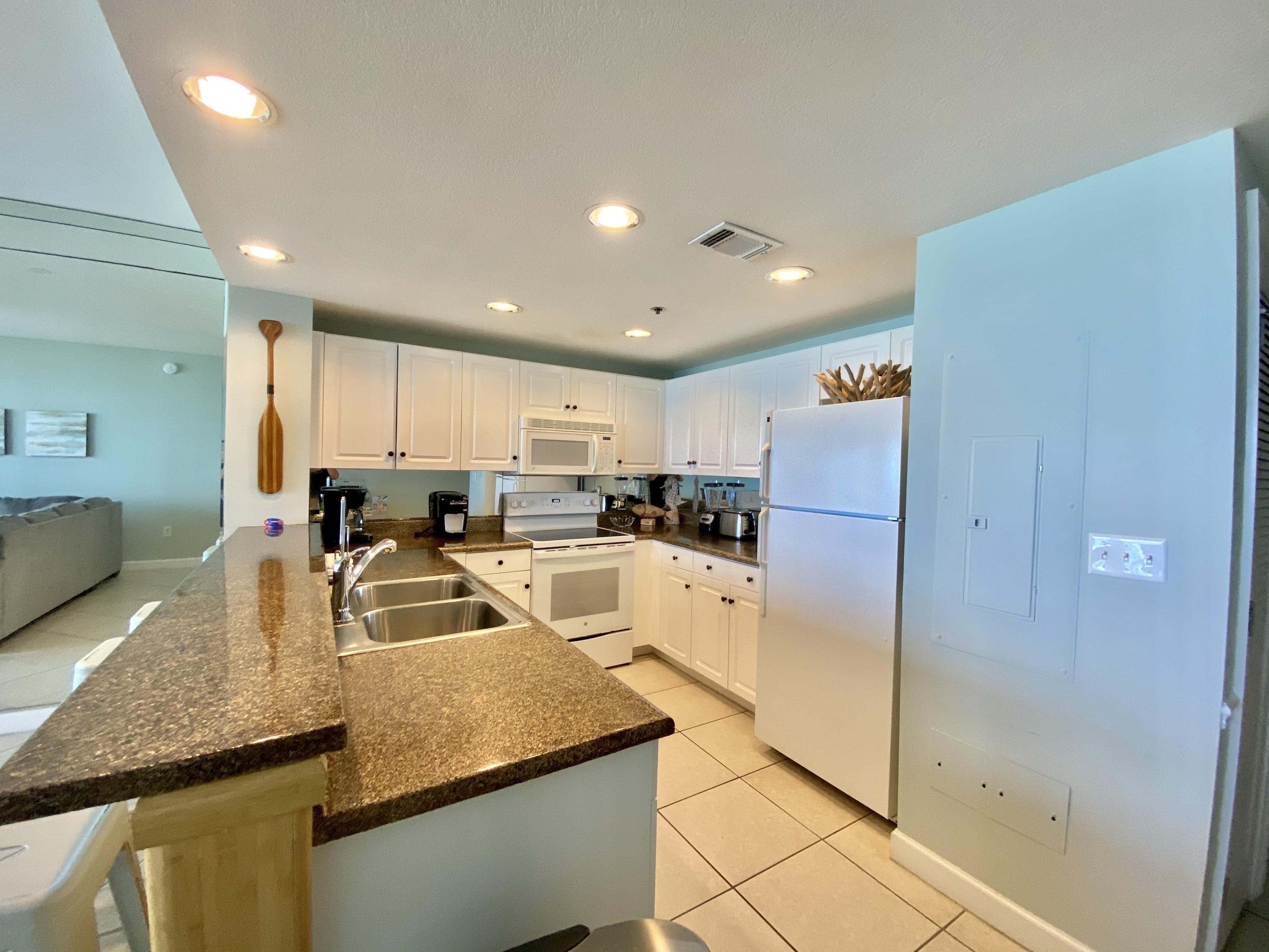 STERLING SHORES - Residential