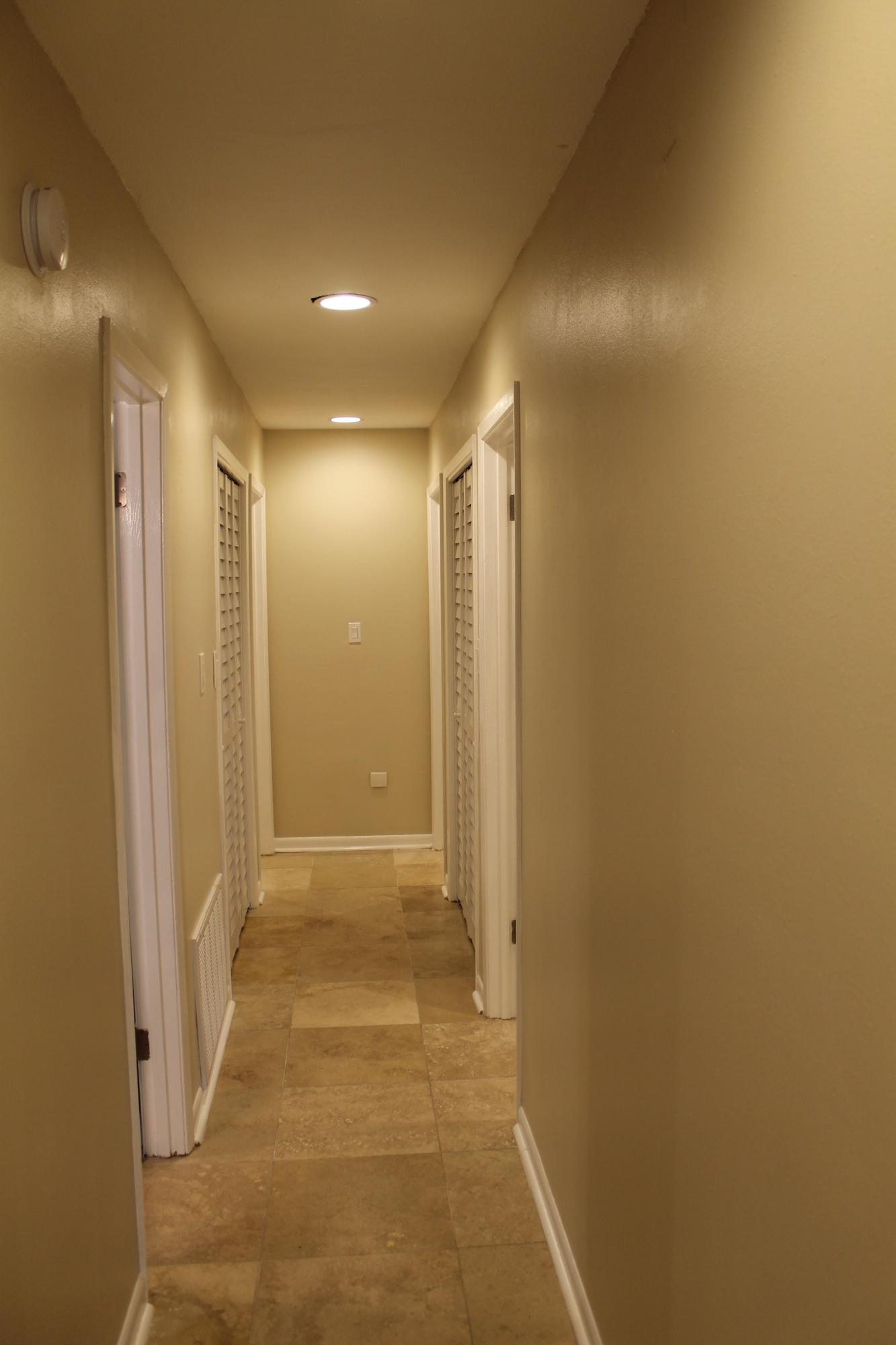 VALPARAISO PINECREST 6 - Residential Lease