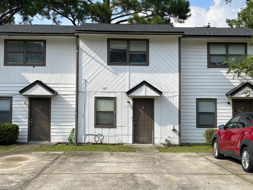 Hard to find homes in this price point. This Townhome does needs some repairs and is priced accordingly. Most repairs are cosmetic in nature, therefore, it may qualify for most financing. Sweat equity in today's market is hard to find and with rental prices skyrocketing, this is a great opportunity to pic up that new rental or buy something with an equity upside. Home is 2 bedrooms and 1 and half baths with oversized indoor laundry. Downstairs and baths are tiled. A must see to appreciate!