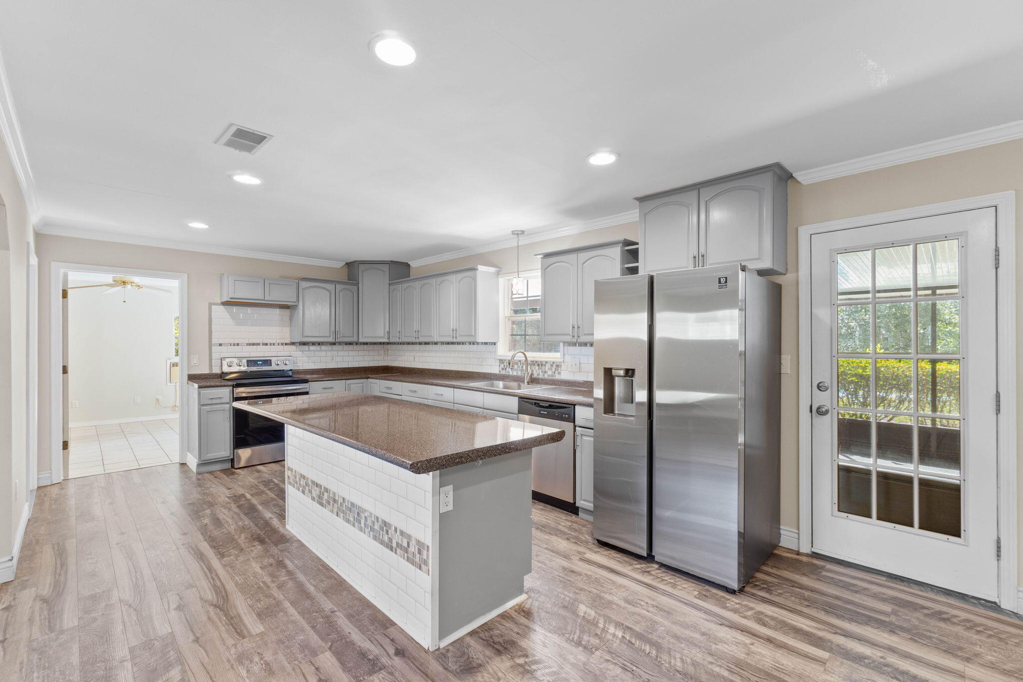 Poquito Bayou - Residential