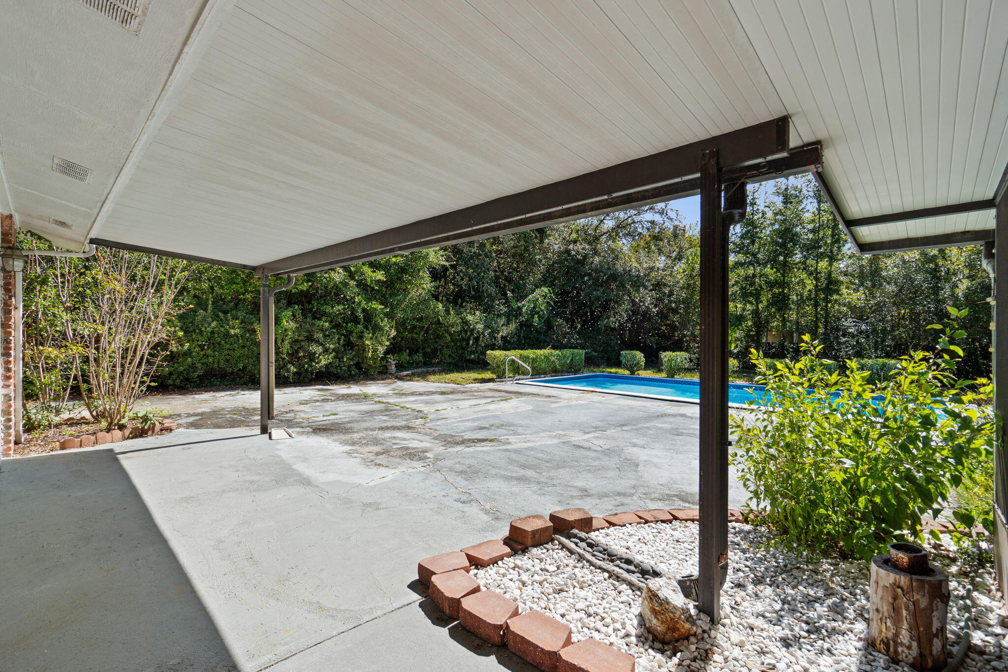 Poquito Bayou - Residential