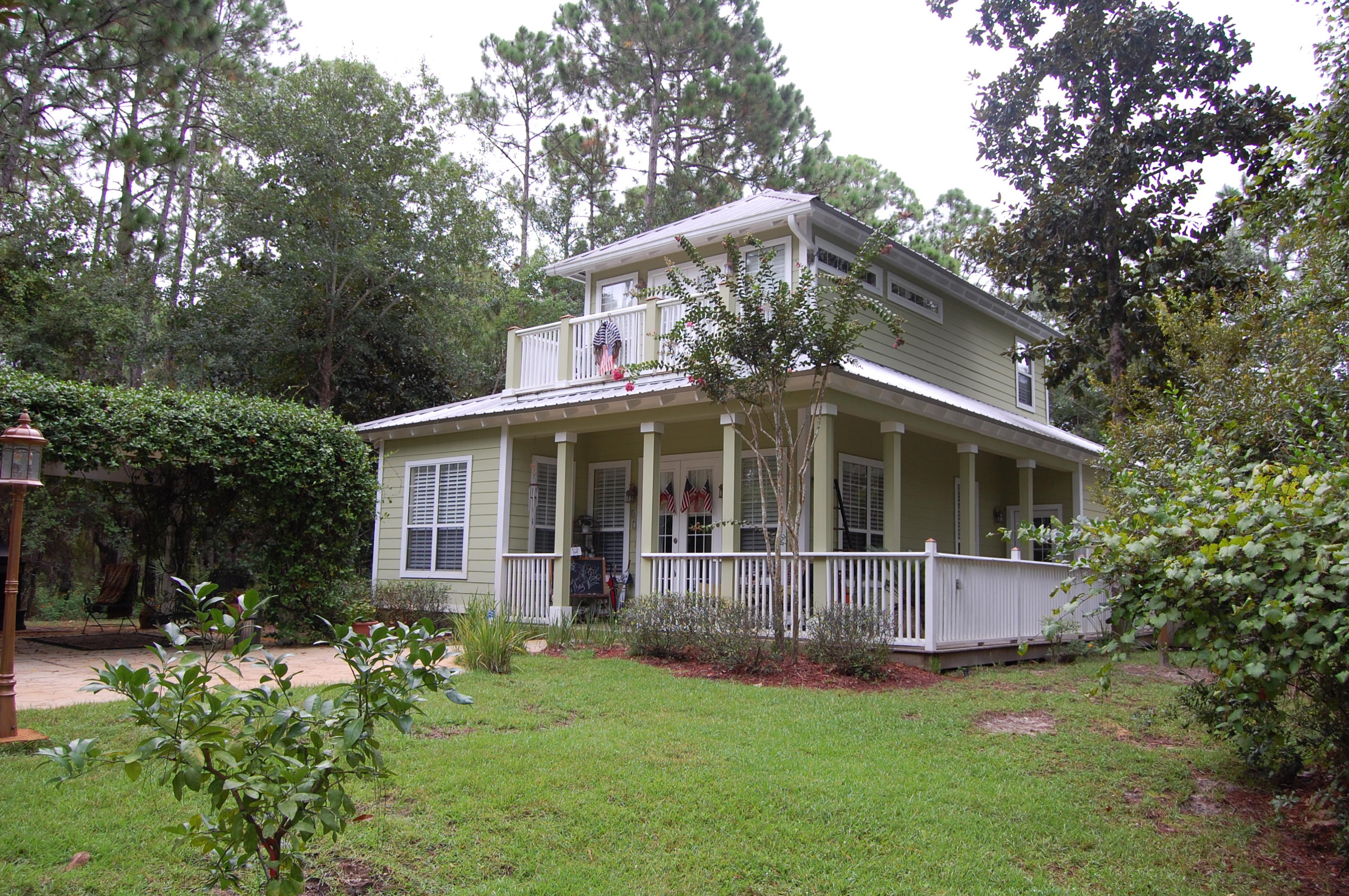 MAGNOLIA BEACH - Residential