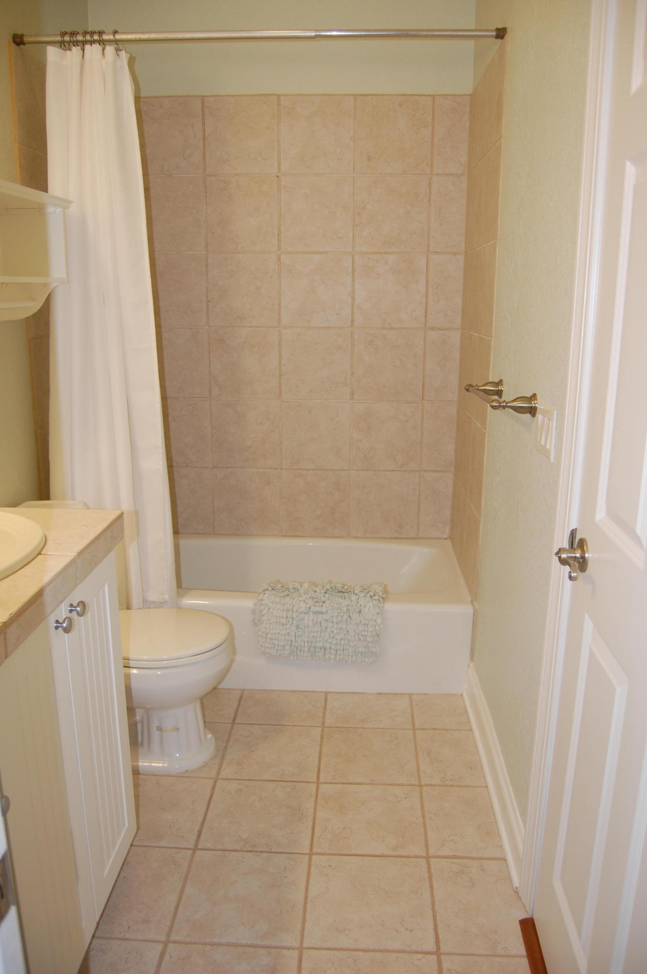 MAGNOLIA BEACH - Residential