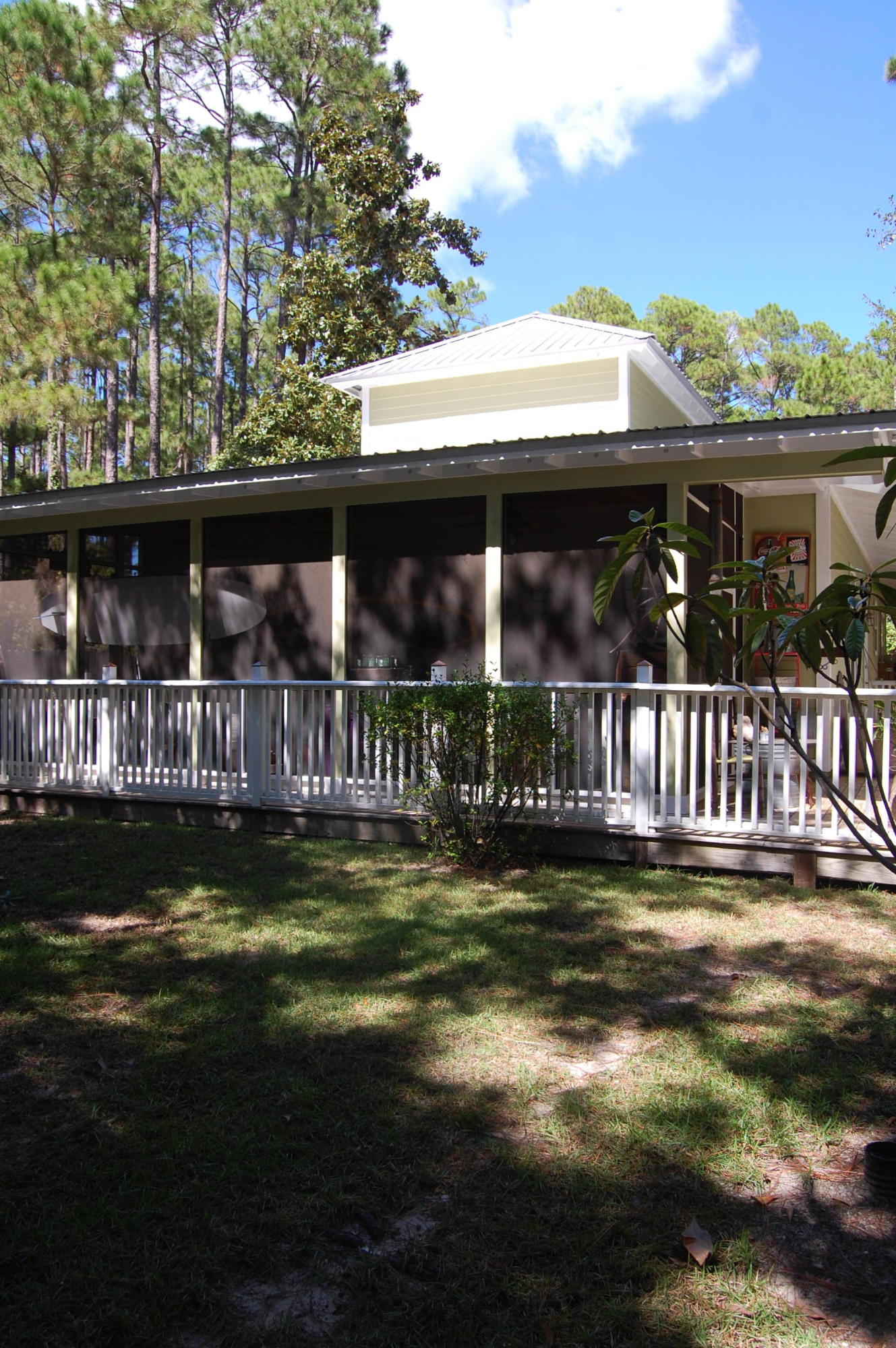 MAGNOLIA BEACH - Residential