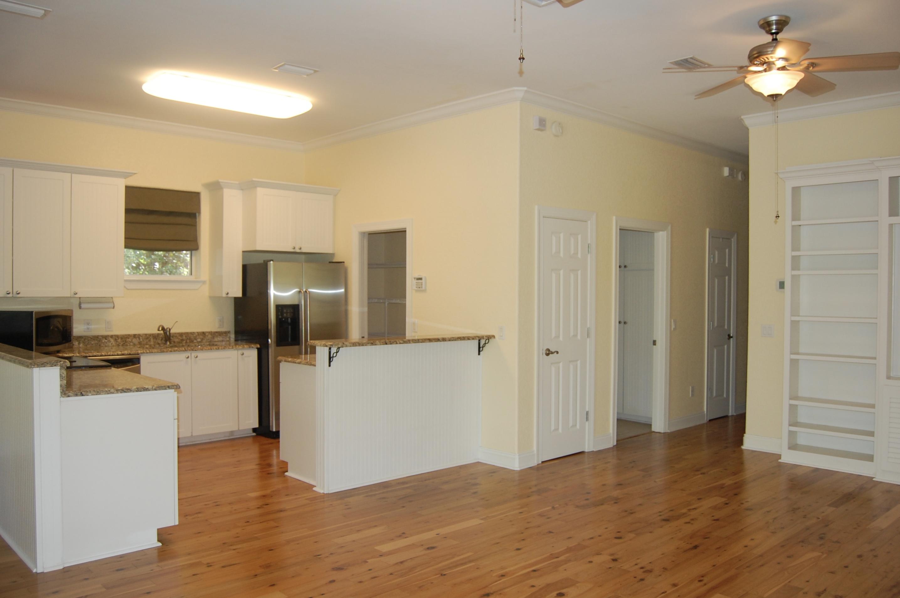 MAGNOLIA BEACH - Residential