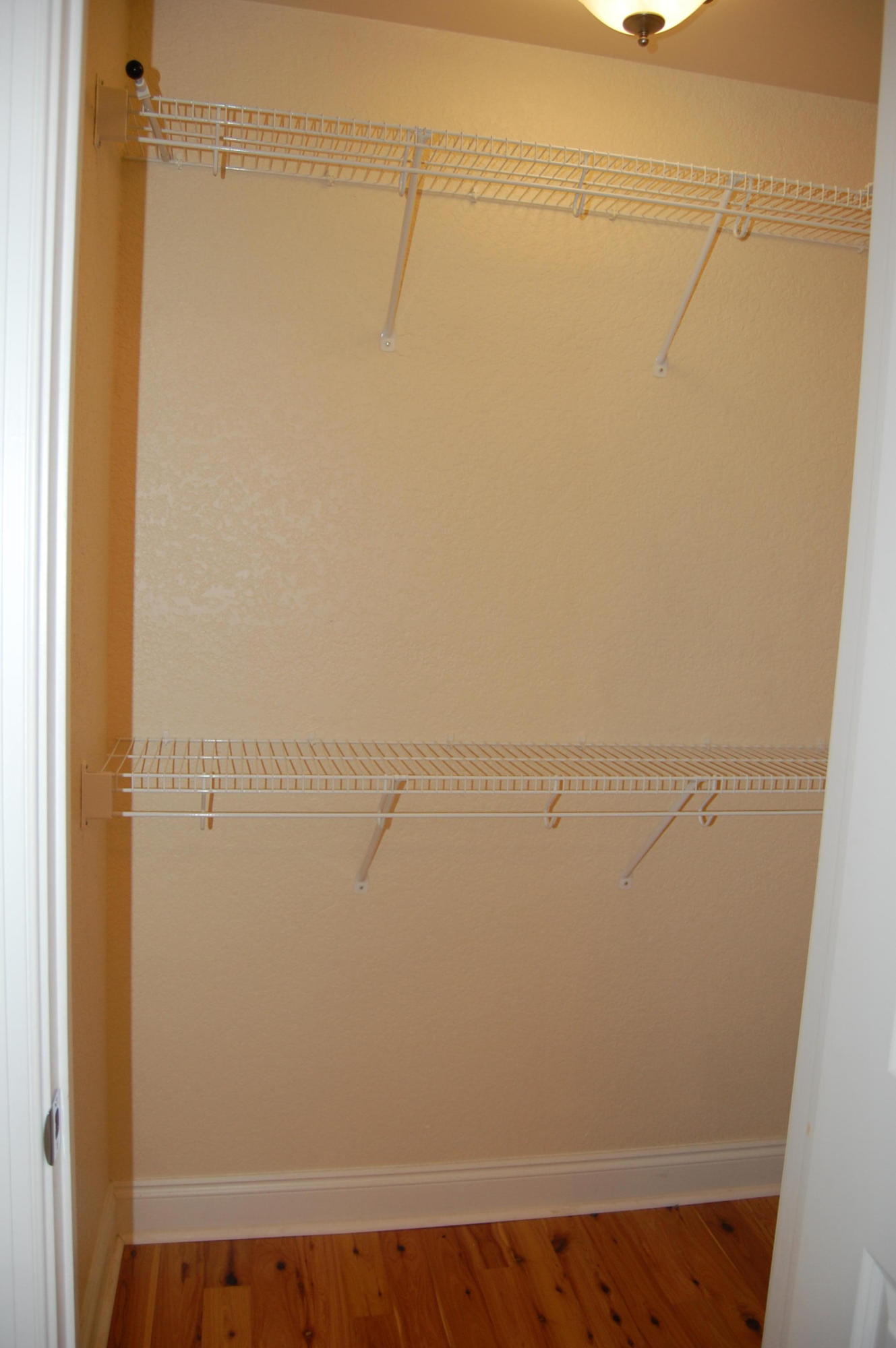 MAGNOLIA BEACH - Residential