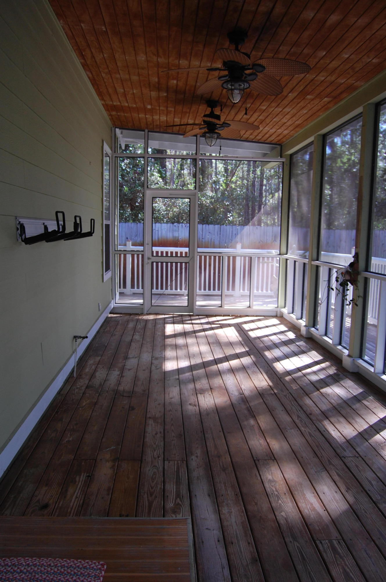 MAGNOLIA BEACH - Residential