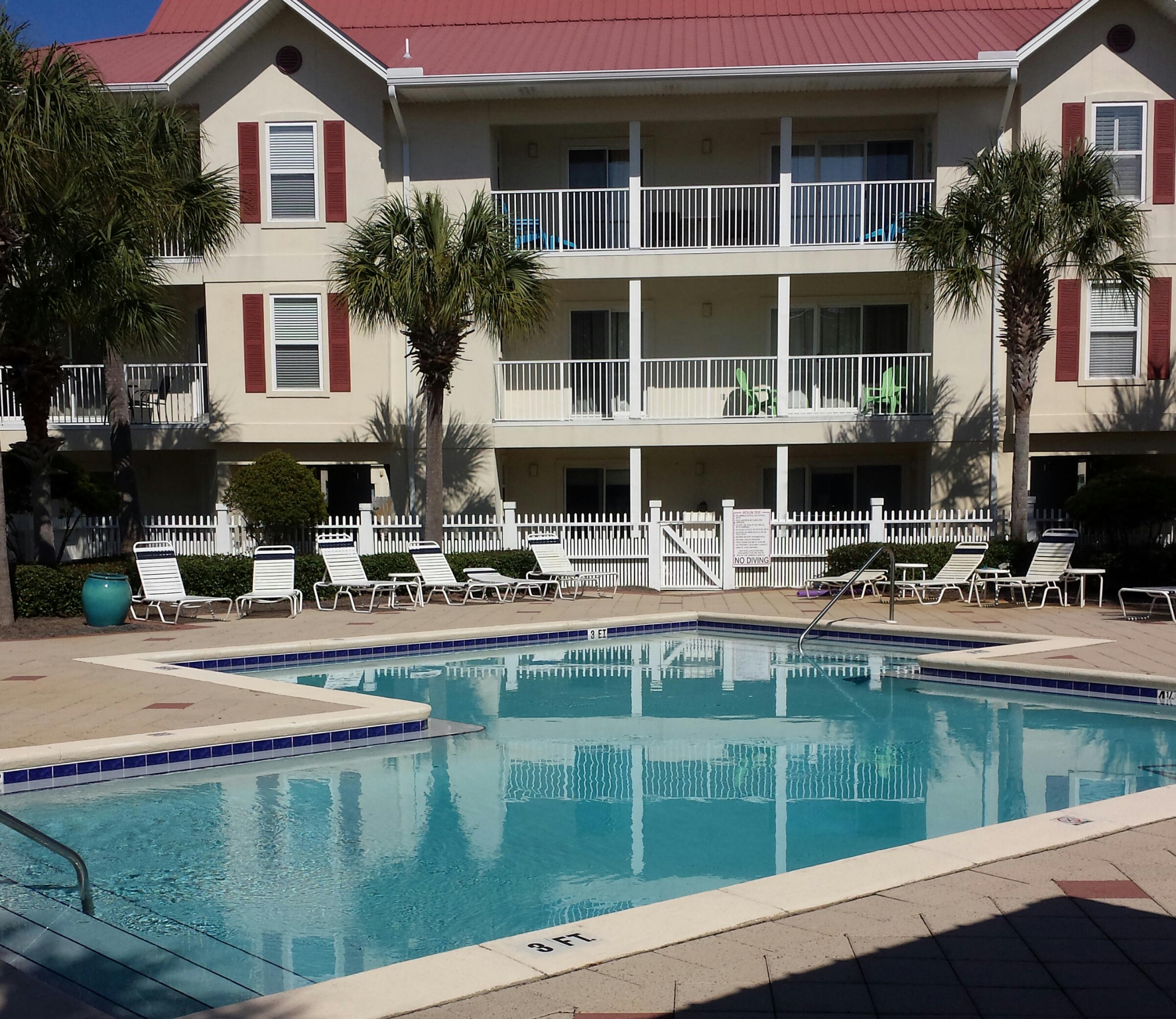 ROLLIN TIDE VILLAS - Residential