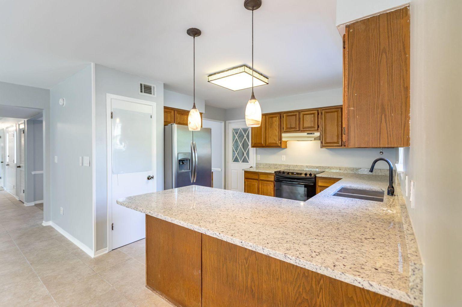 RAINTREE ESTATES - Residential