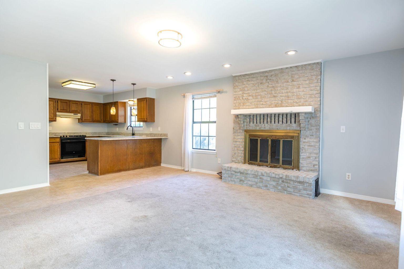 RAINTREE ESTATES - Residential