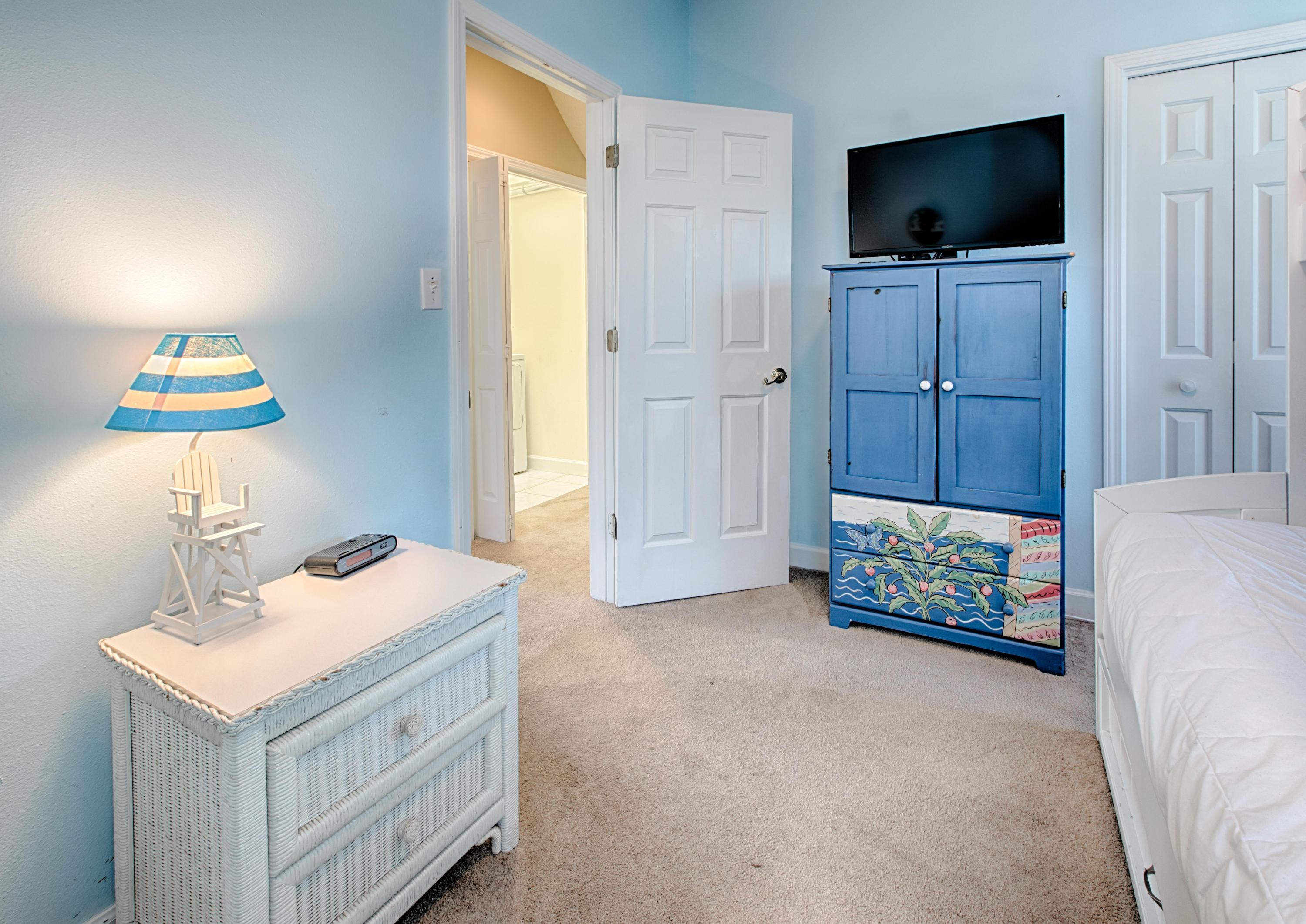 CRYSTAL BEACH COTTAGES PH 2 - Residential