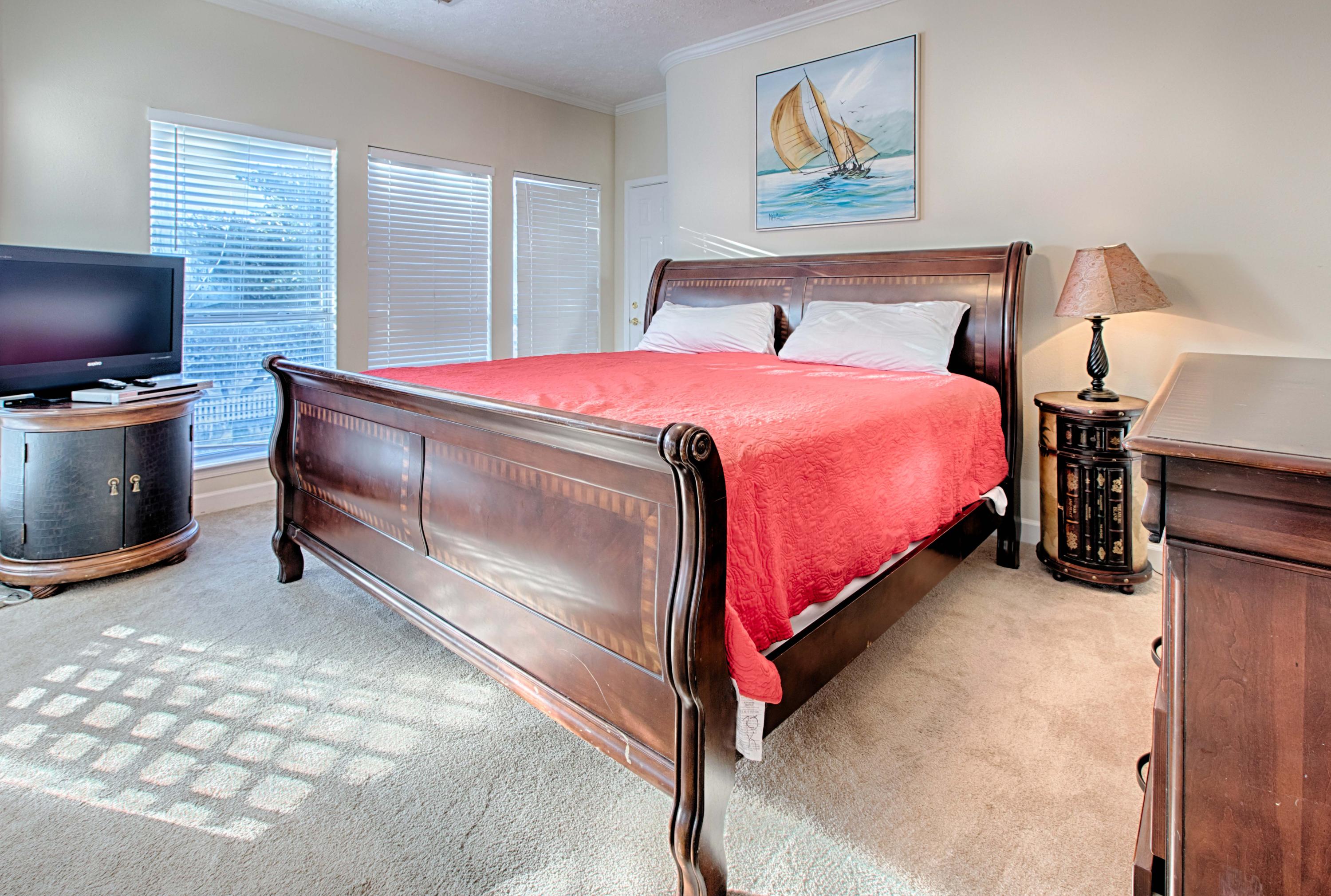 CRYSTAL BEACH COTTAGES PH 2 - Residential