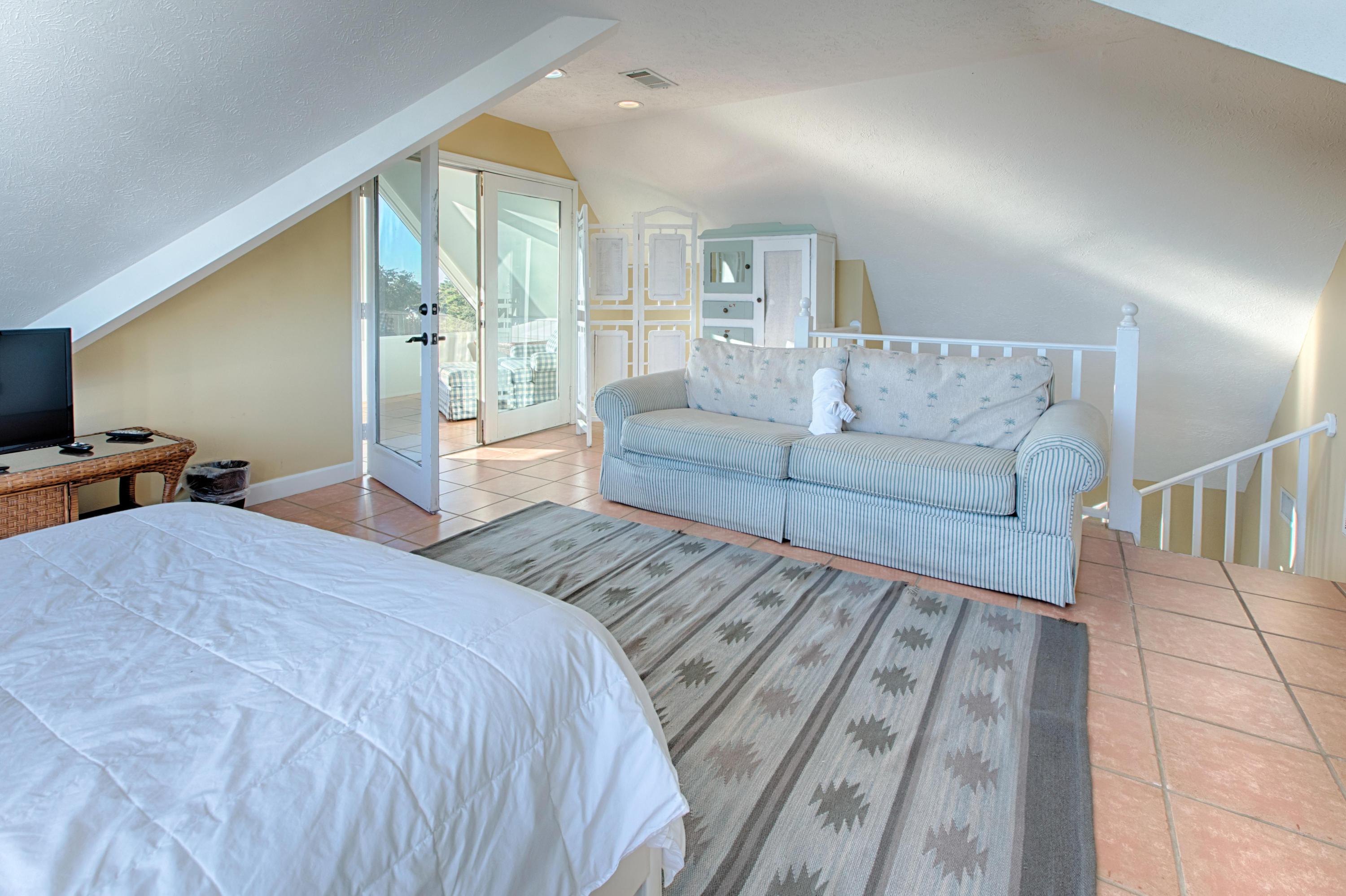 CRYSTAL BEACH COTTAGES PH 2 - Residential