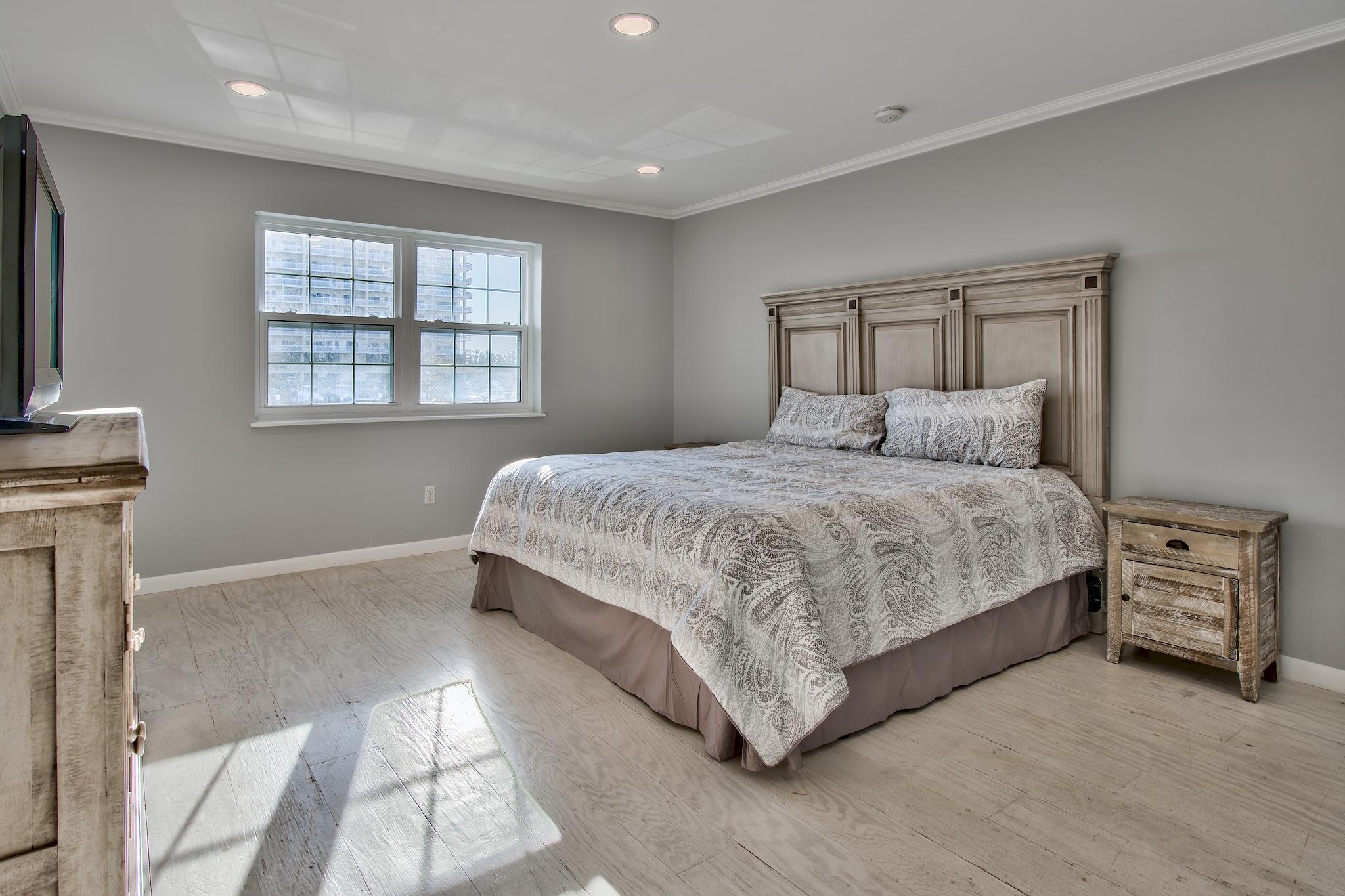 DESTIN SANDS CONDO - Residential