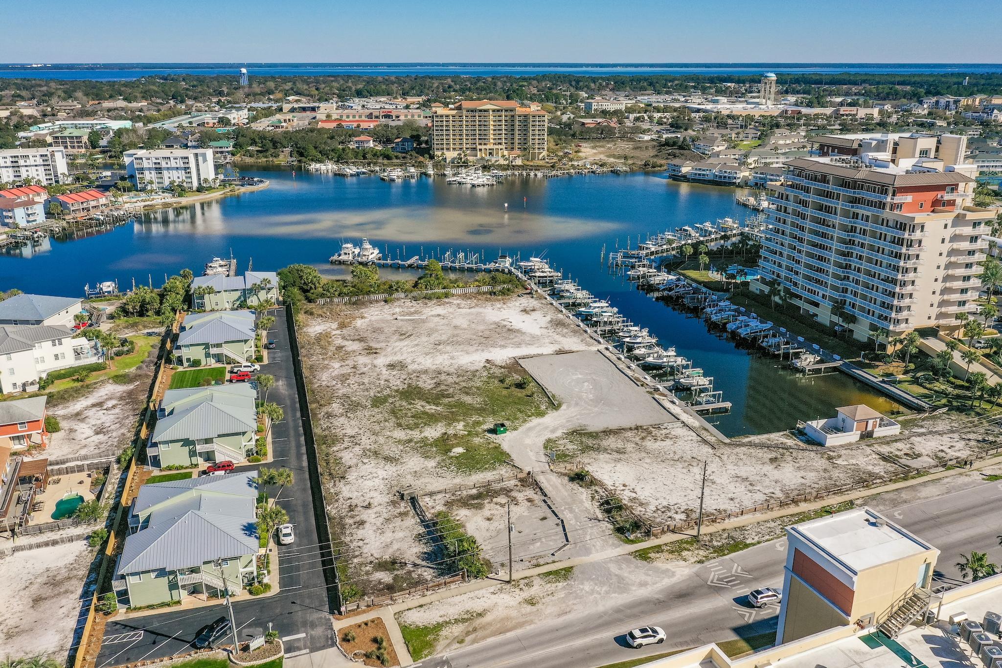 DESTIN SANDS CONDO - Residential
