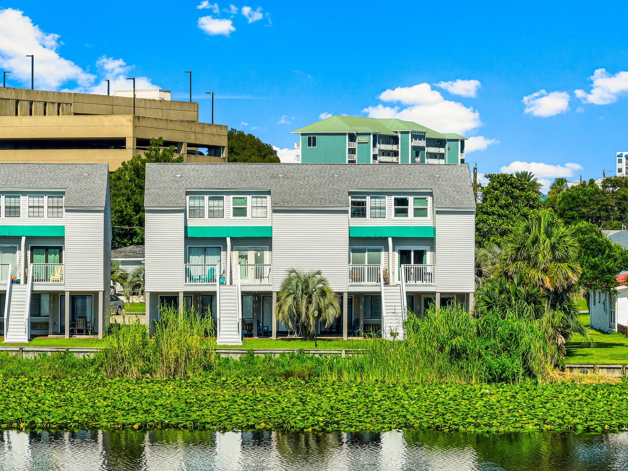 LULLWATER BEACH - Residential