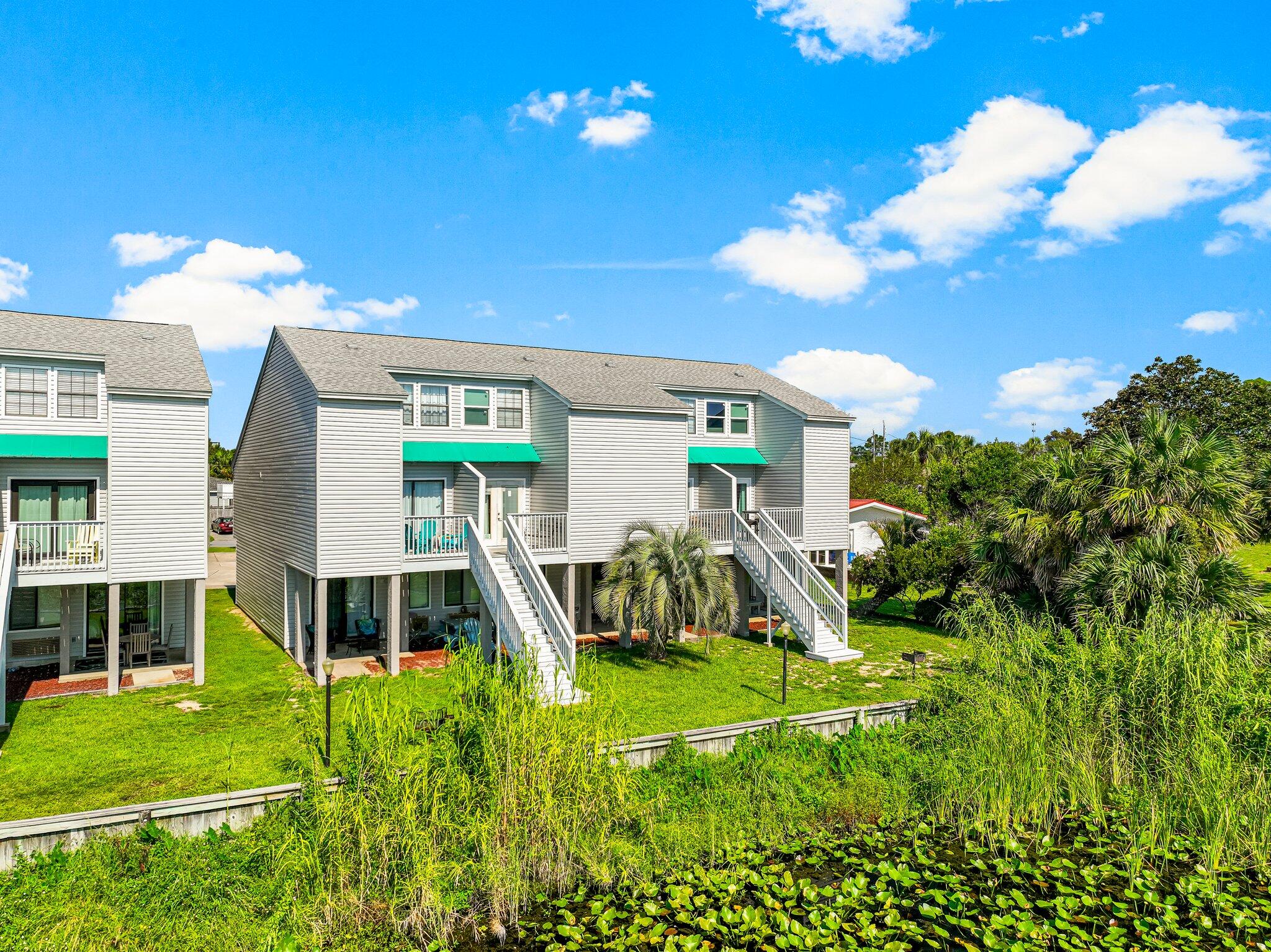 LULLWATER BEACH - Residential